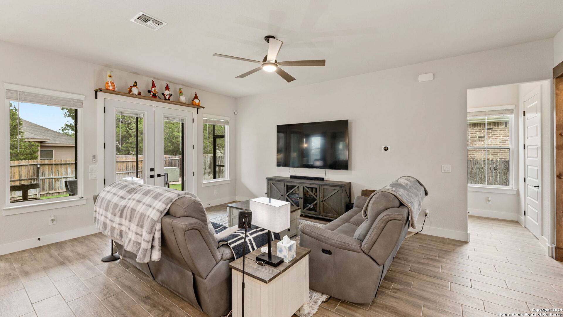 Selma, TX 78154,15424 Albrecht Lane