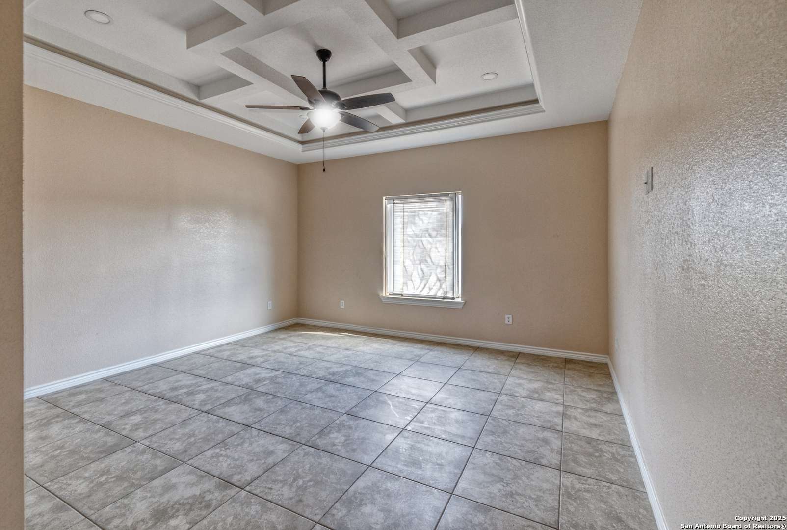 Uvalde, TX 78801,144 Brazos St