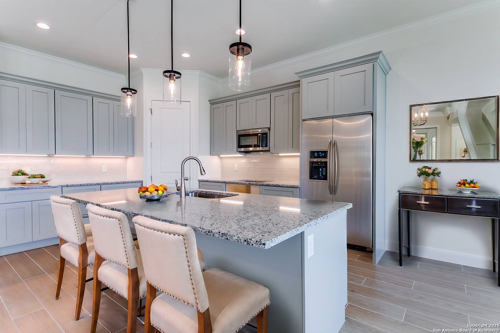 Castroville, TX 78009,141 John T Court