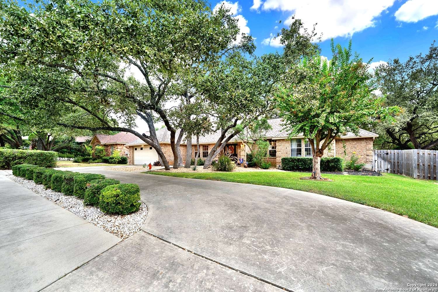 Schertz, TX 78154,1512 MOUNT LAUREL