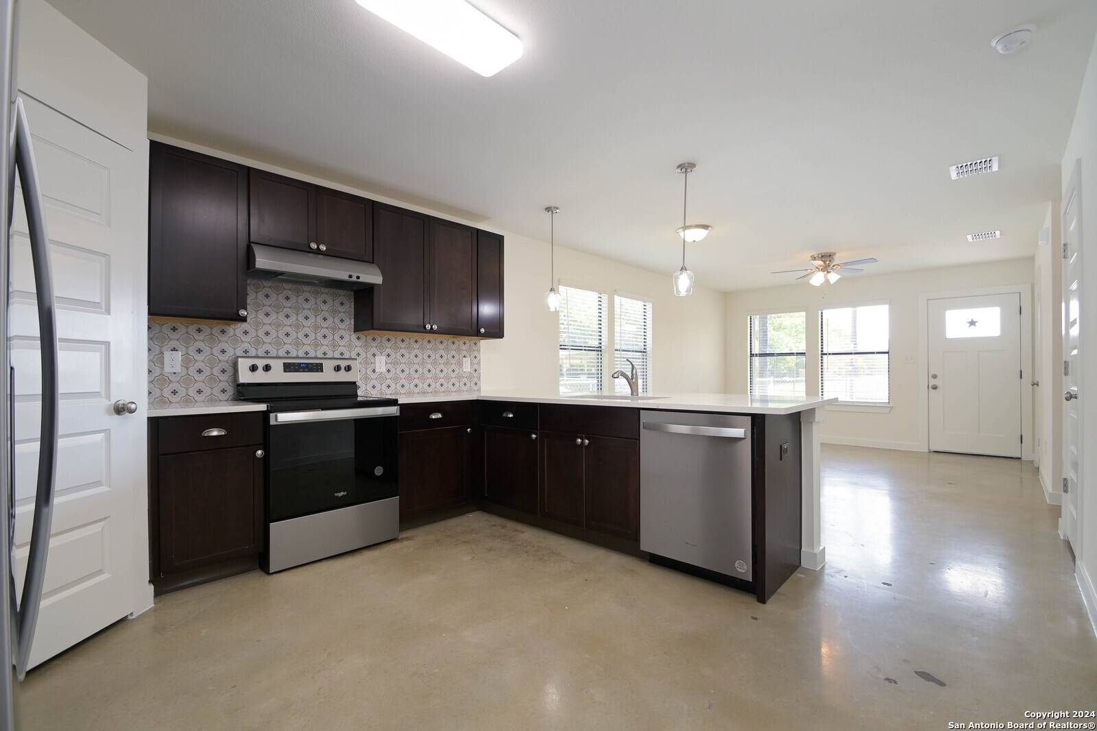 San Antonio, TX 78220,543 Morningview