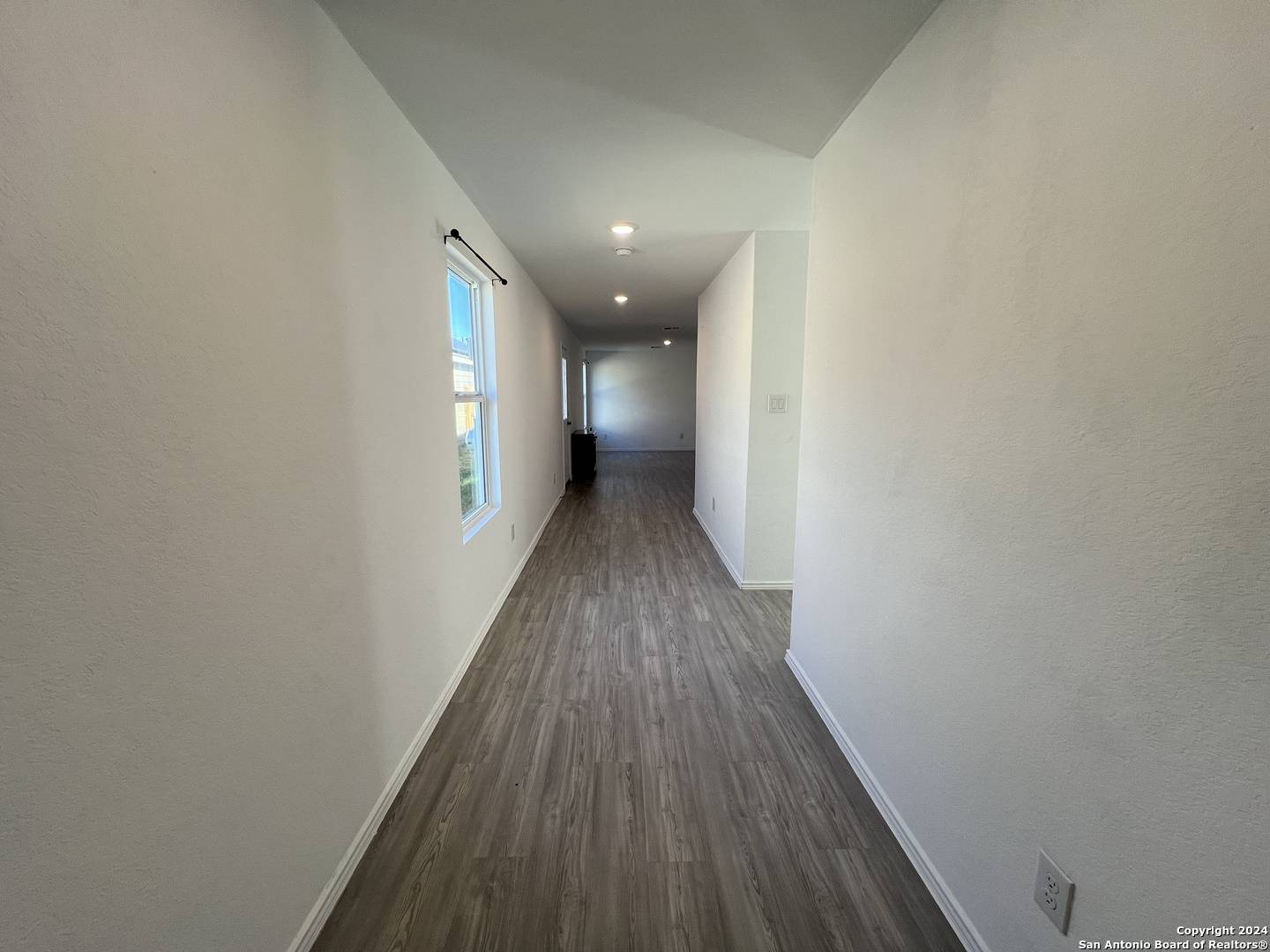 San Antonio, TX 78220-4453,422 DE HERRERA