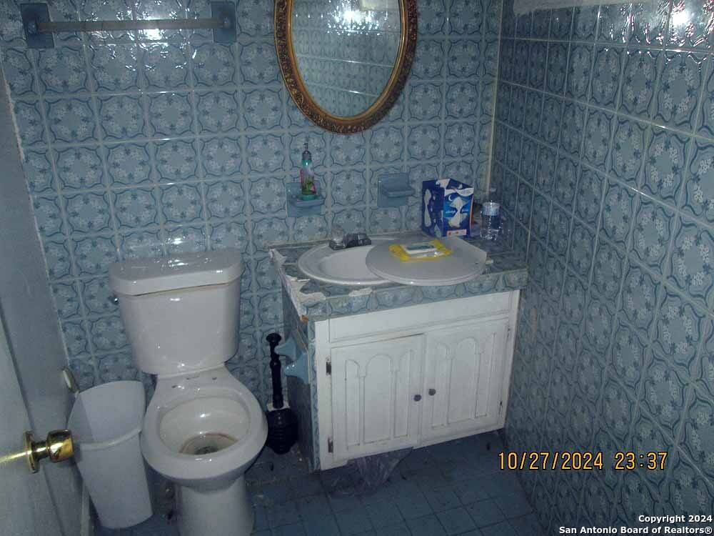 San Antonio, TX 78211-3667,7203 SOMERSET RD UNIT 104