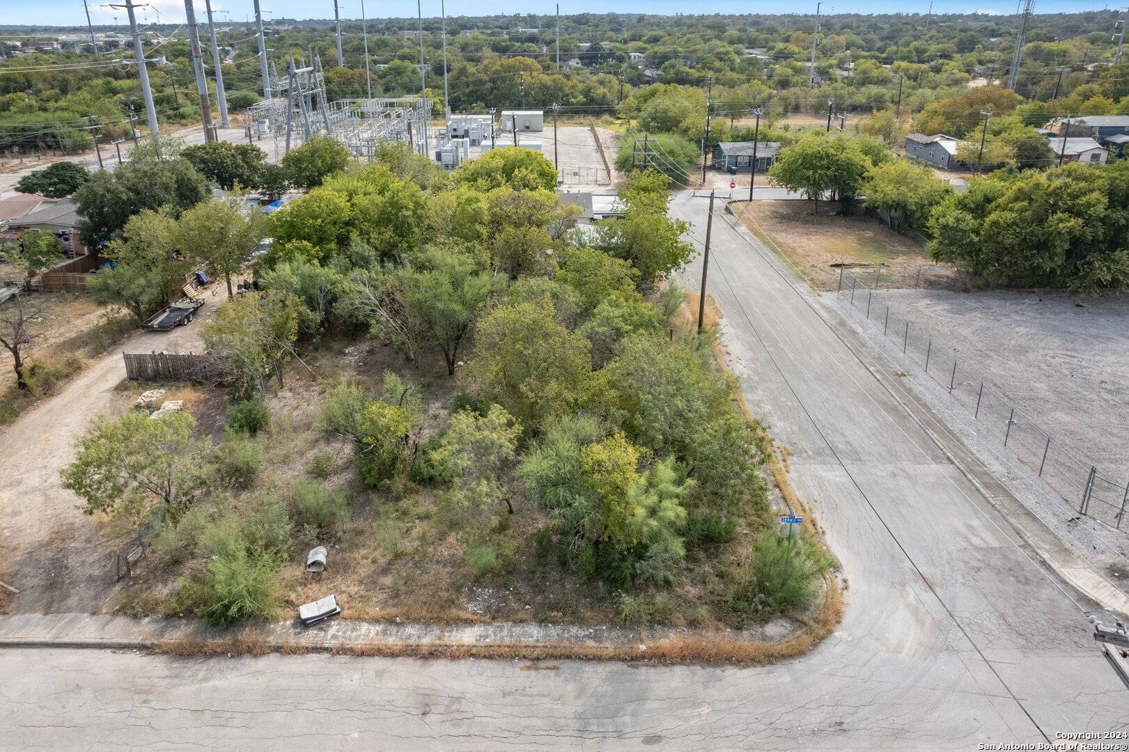 San Antonio, TX 78202,602 Jenull Ave