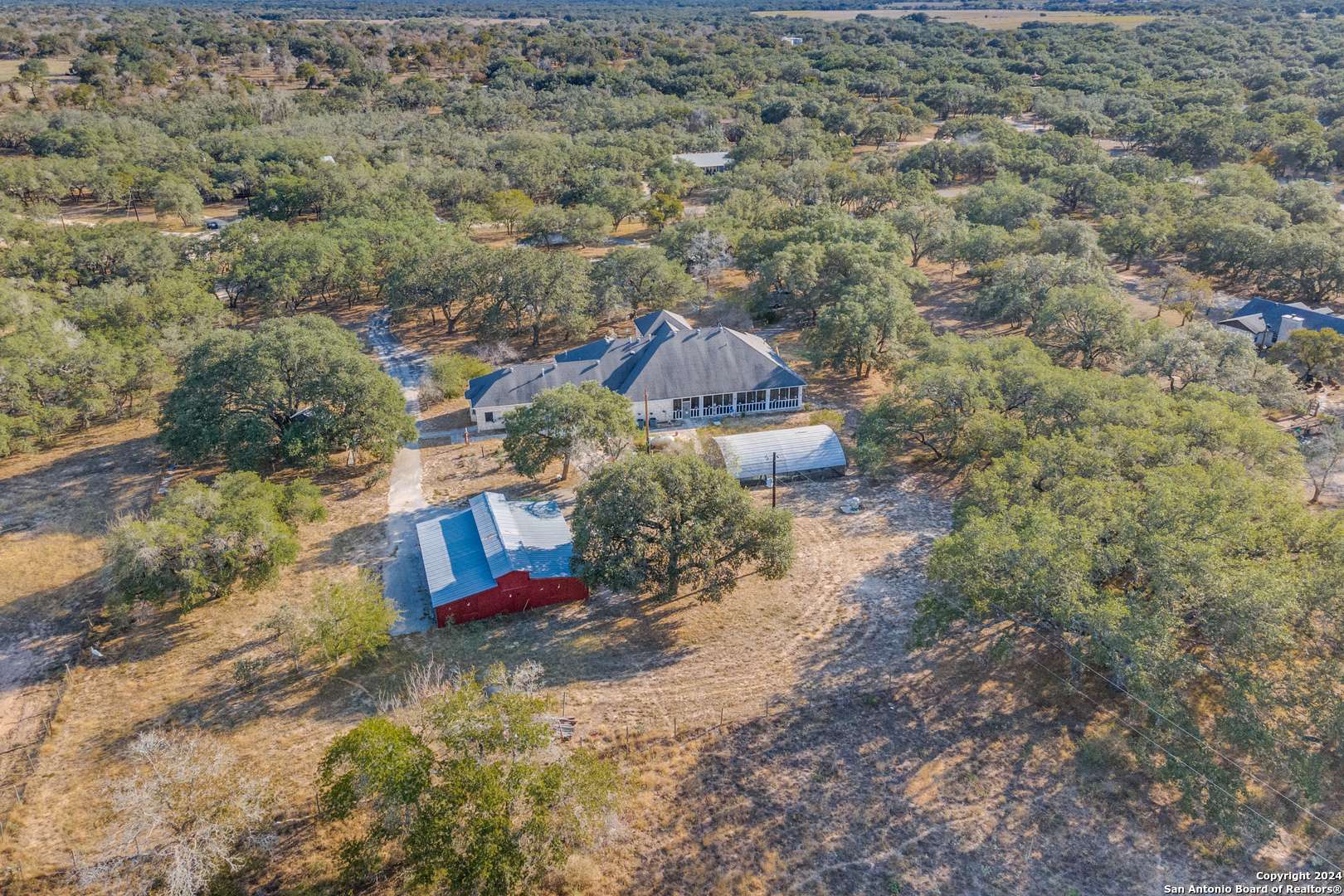 Natalia, TX 78059-2049,135 COUNTY ROAD 7727