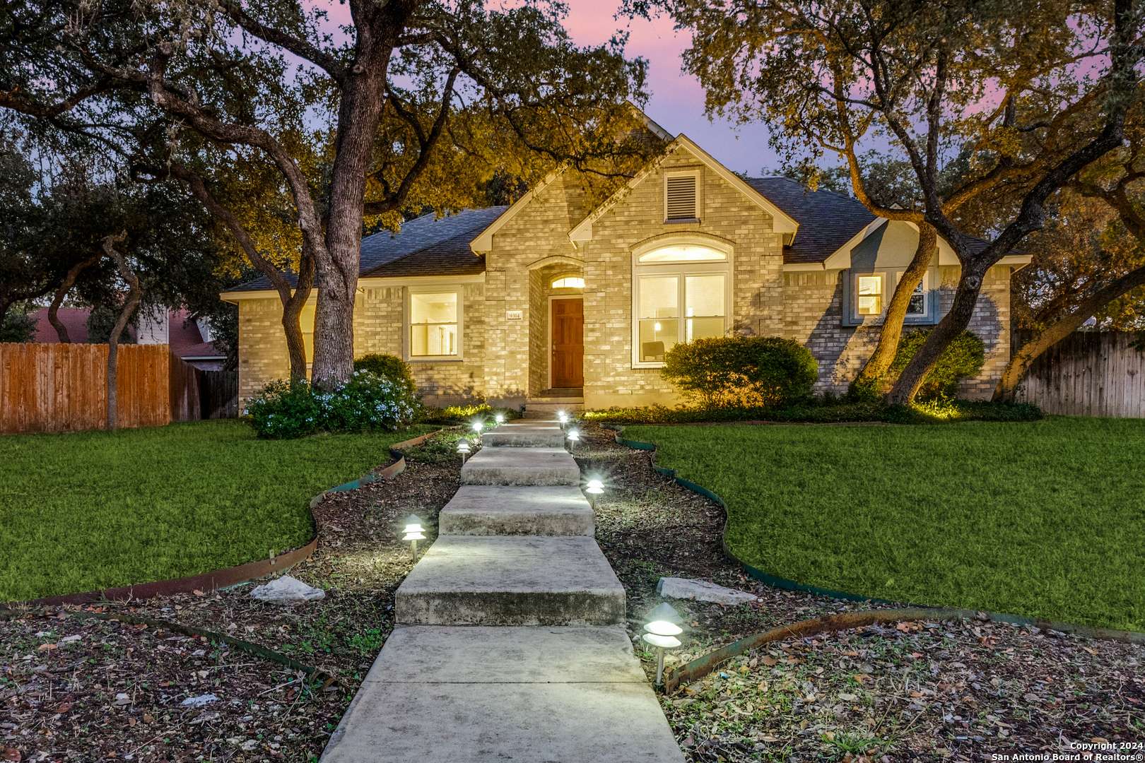 San Antonio, TX 78250-5402,9314 SILENT OAKS