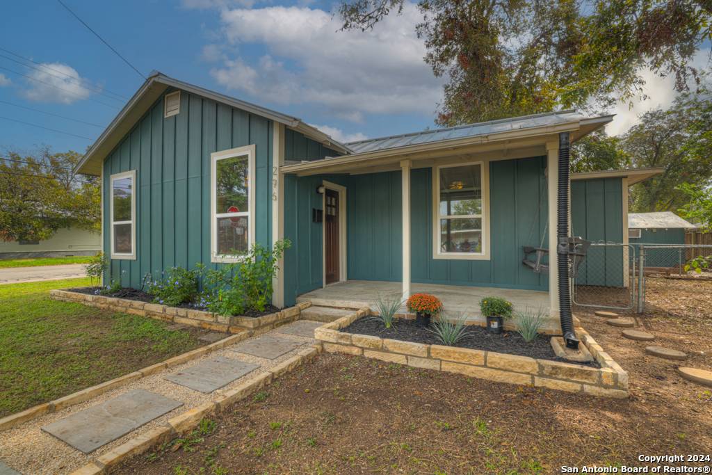 New Braunfels, TX 78130-4643,296 FAUST ST