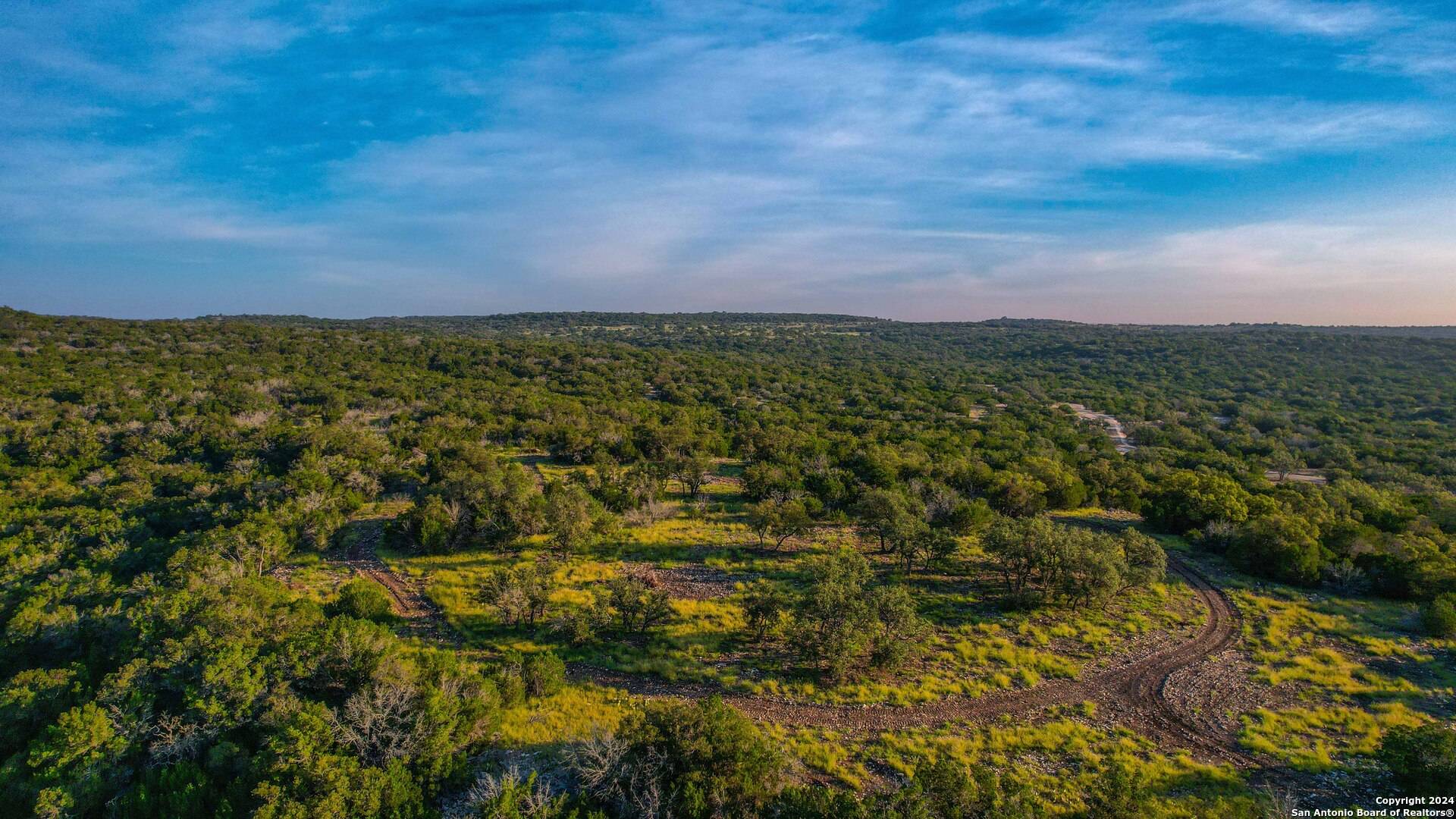 Junction, TX 76849,000 CR 140