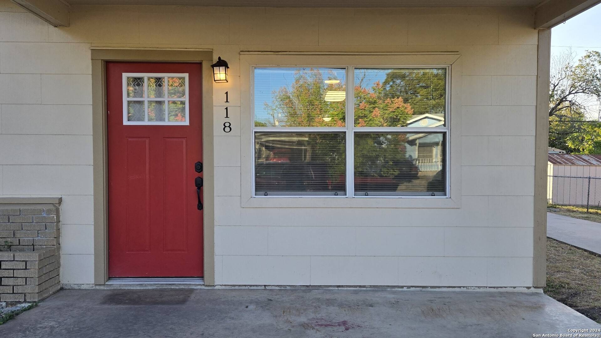 San Antonio, TX 78223,118 MAURINE DR