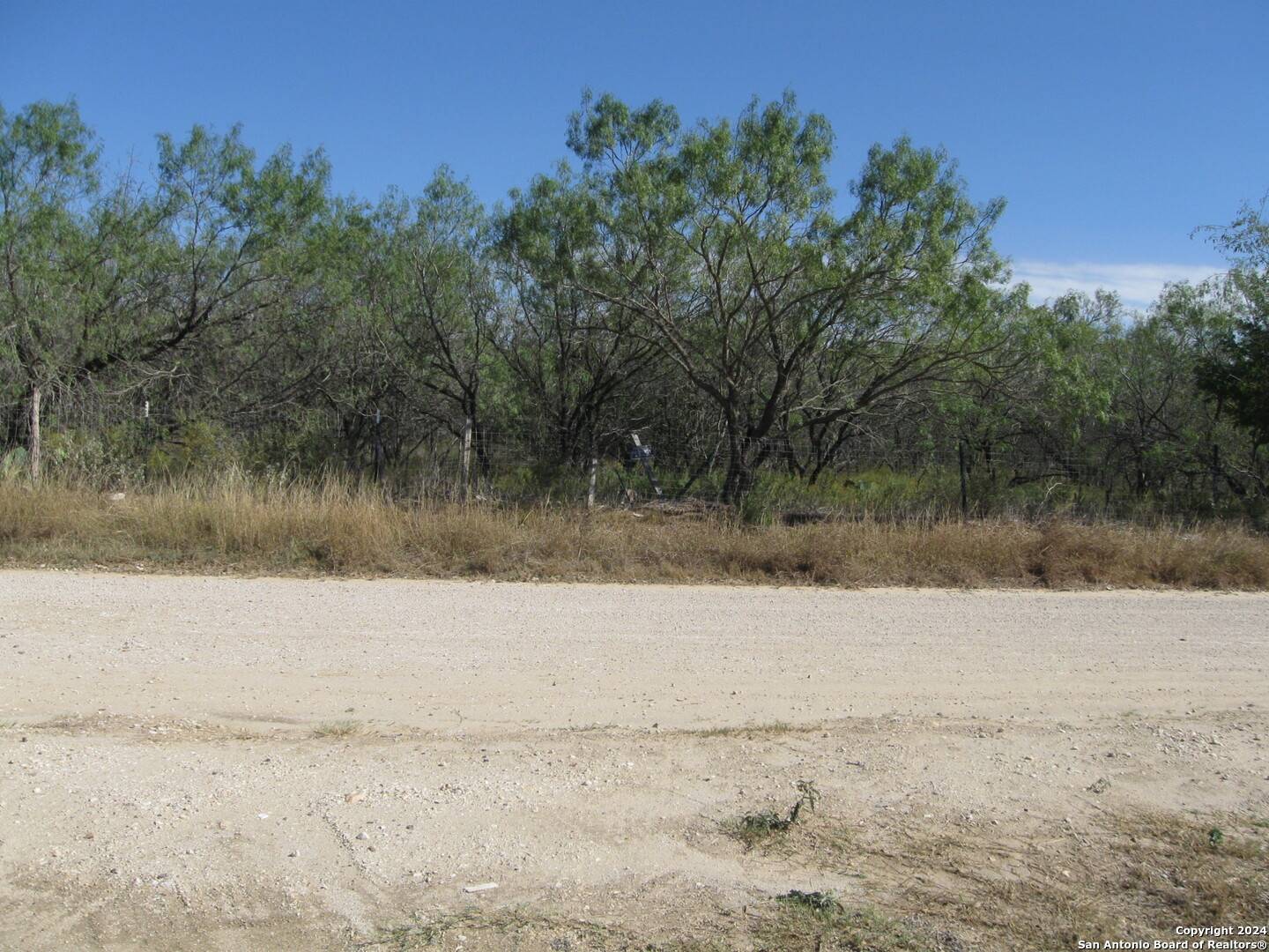 Lytle, TX 78052,754 CR 6843