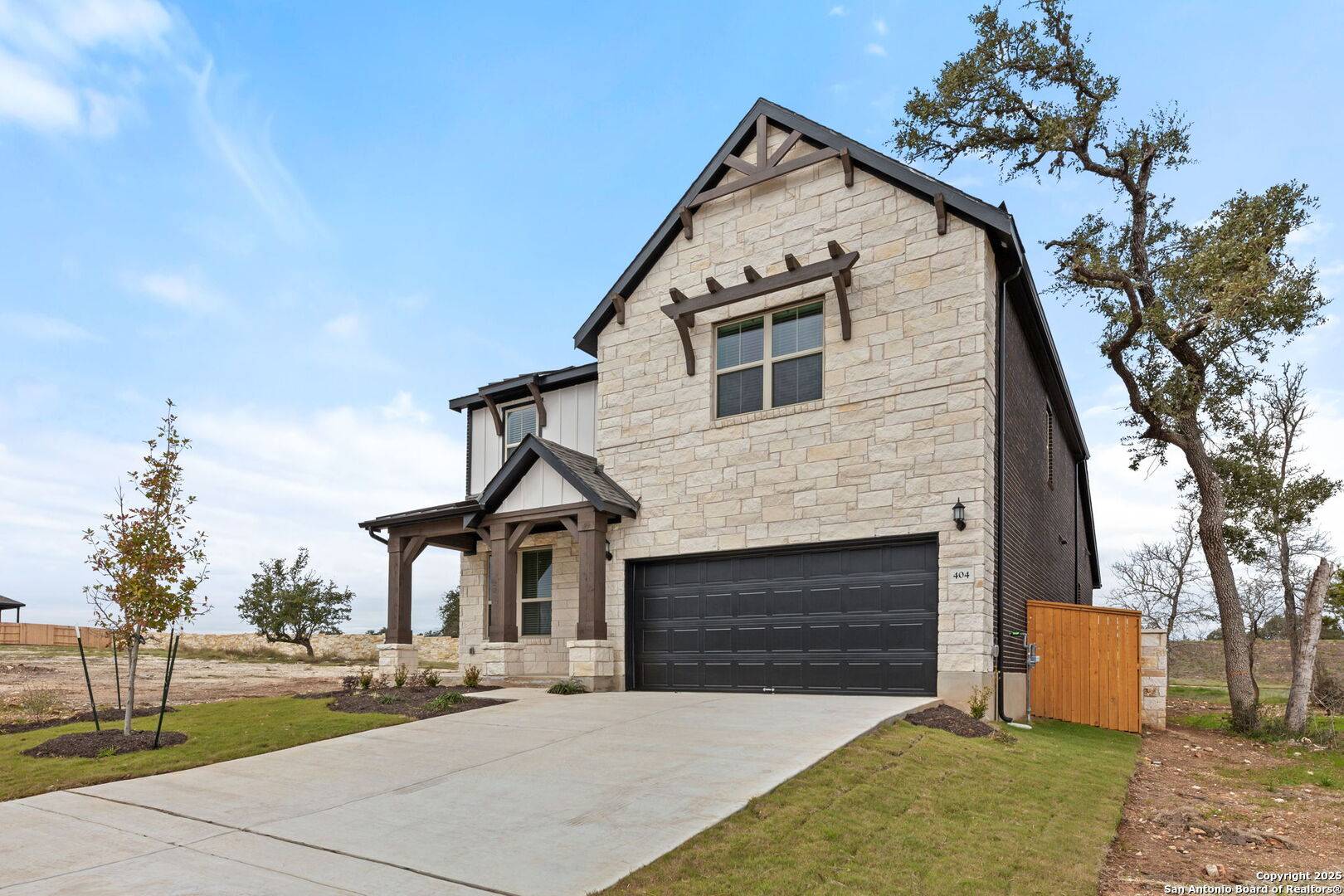 San Marcos, TX 78666,404 Basket Grass Rd