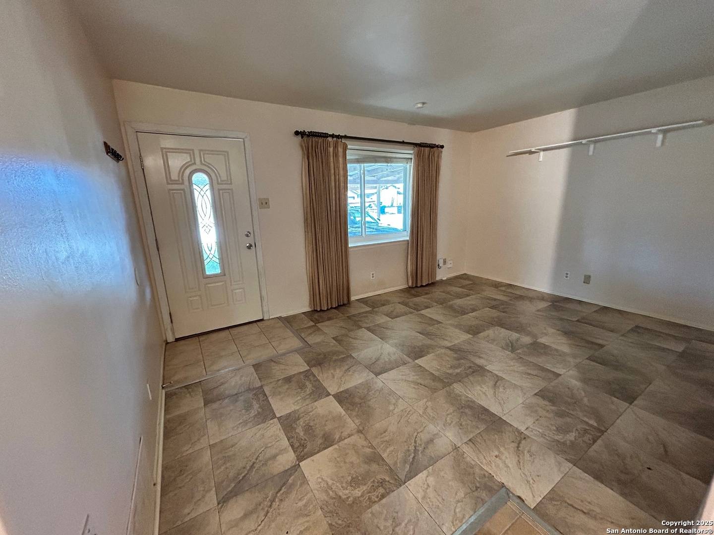 San Antonio, TX 78218,4163 Judivan