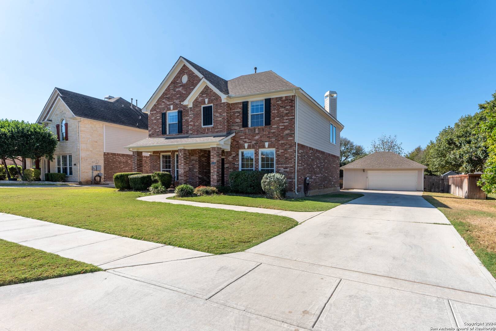 New Braunfels, TX 78132-3867,519 ENCHANTED OAK