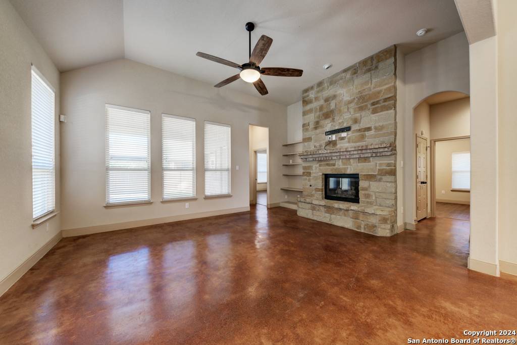 New Braunfels, TX 78130,511 Pecan Forest