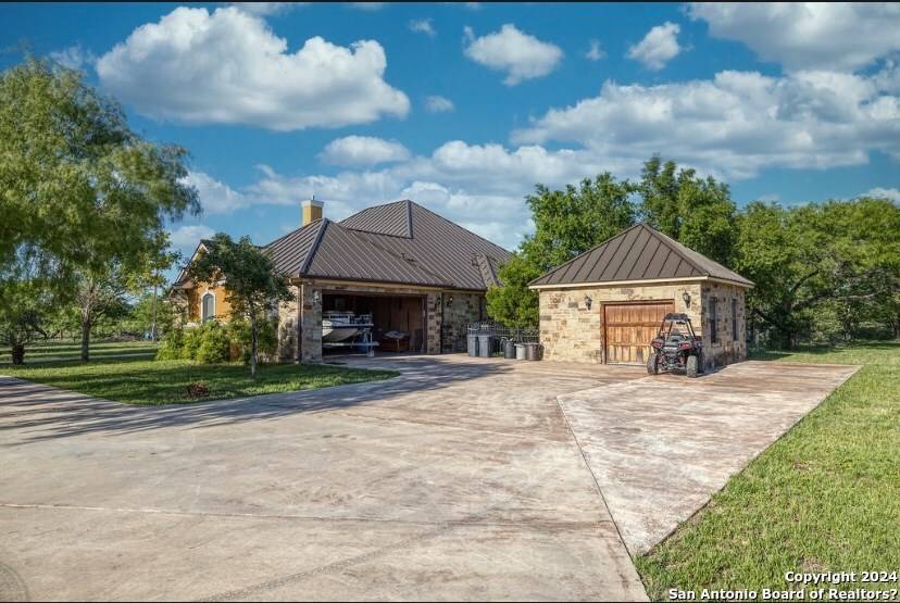 Utopia, TX 78884,122 Pvt Rd 3850 Pav