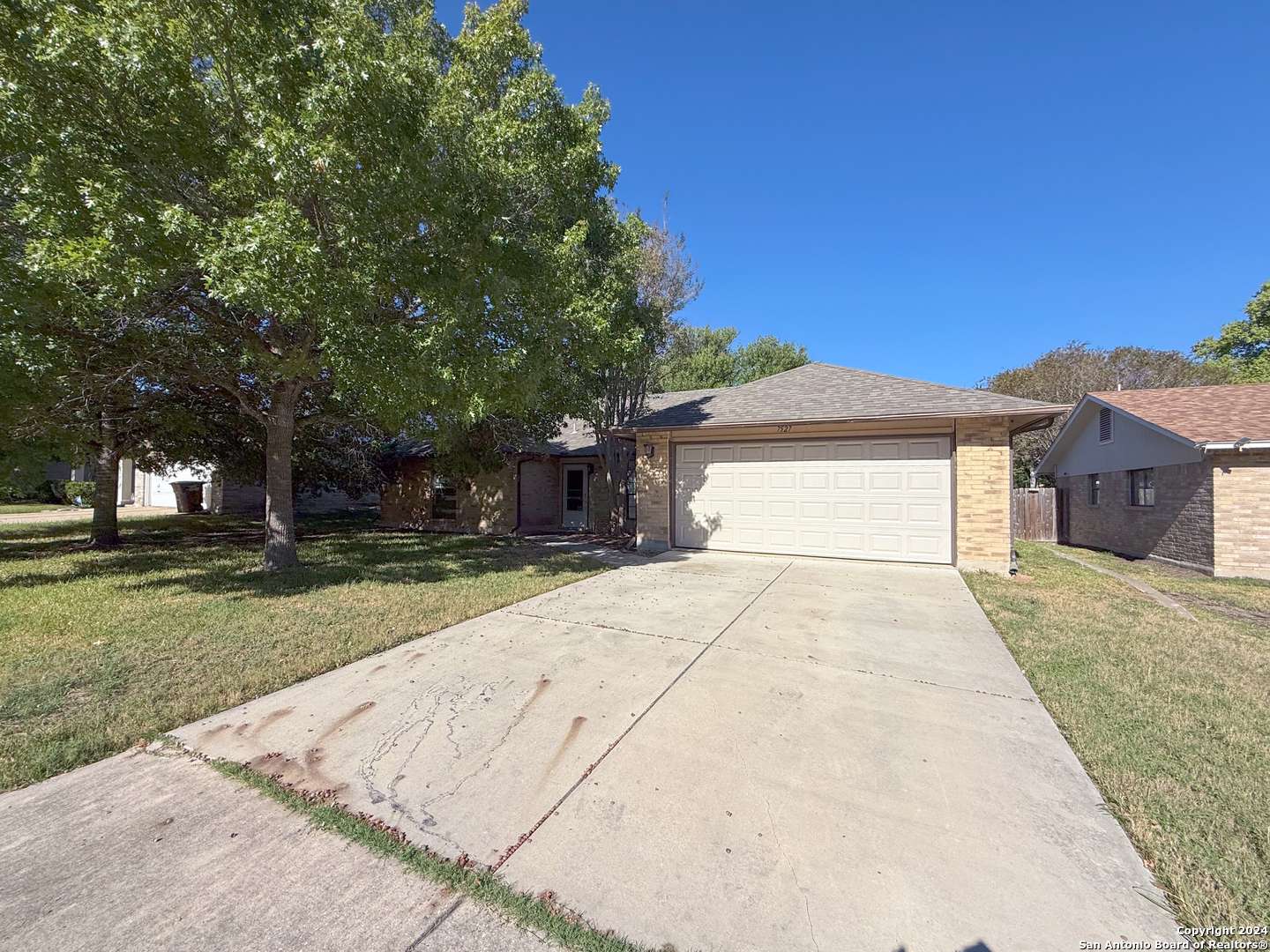 San Antonio, TX 78244-2410,7527 RUSTIC TRL