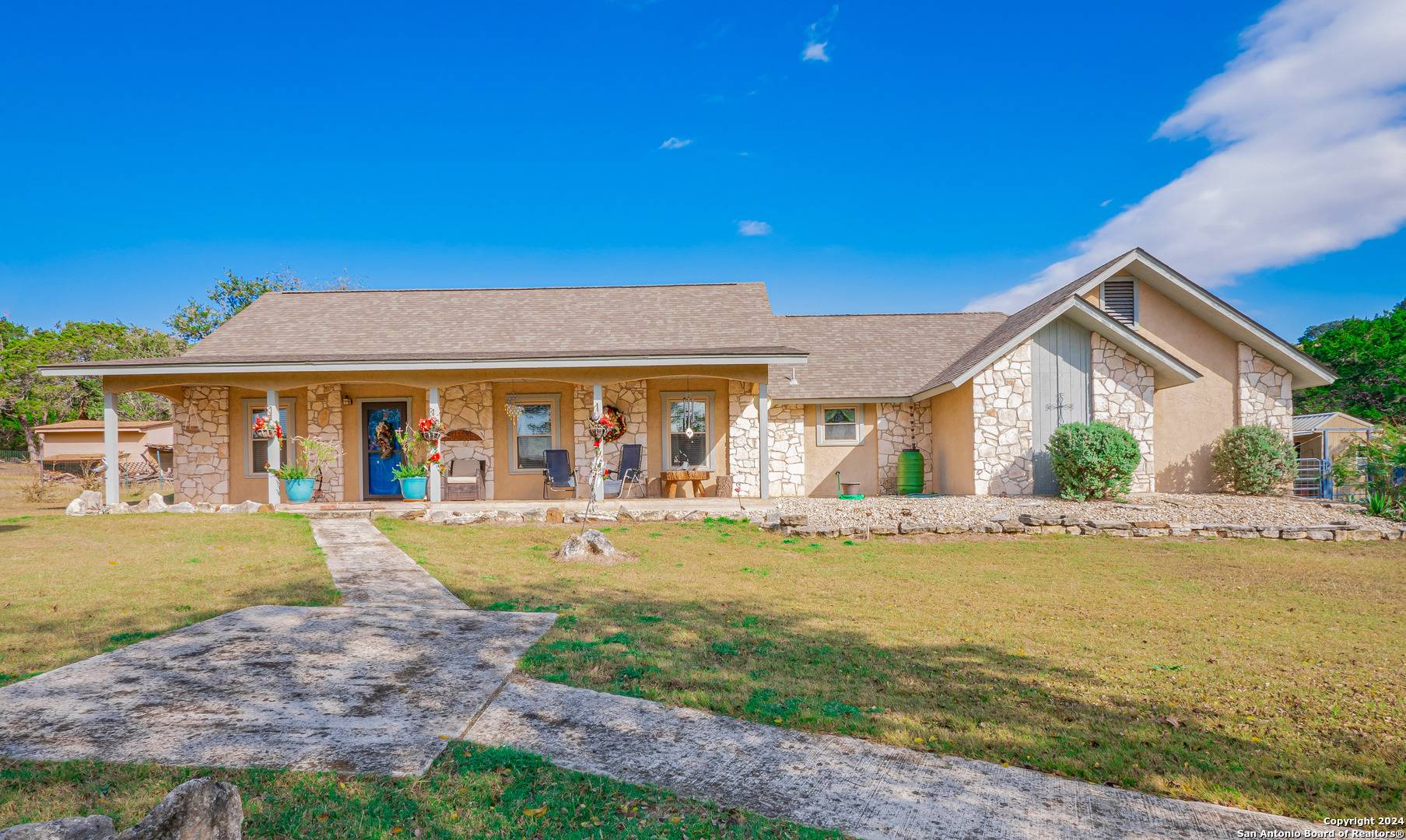 Kerrville, TX 78028-7617,169 Tierra Vista Dr