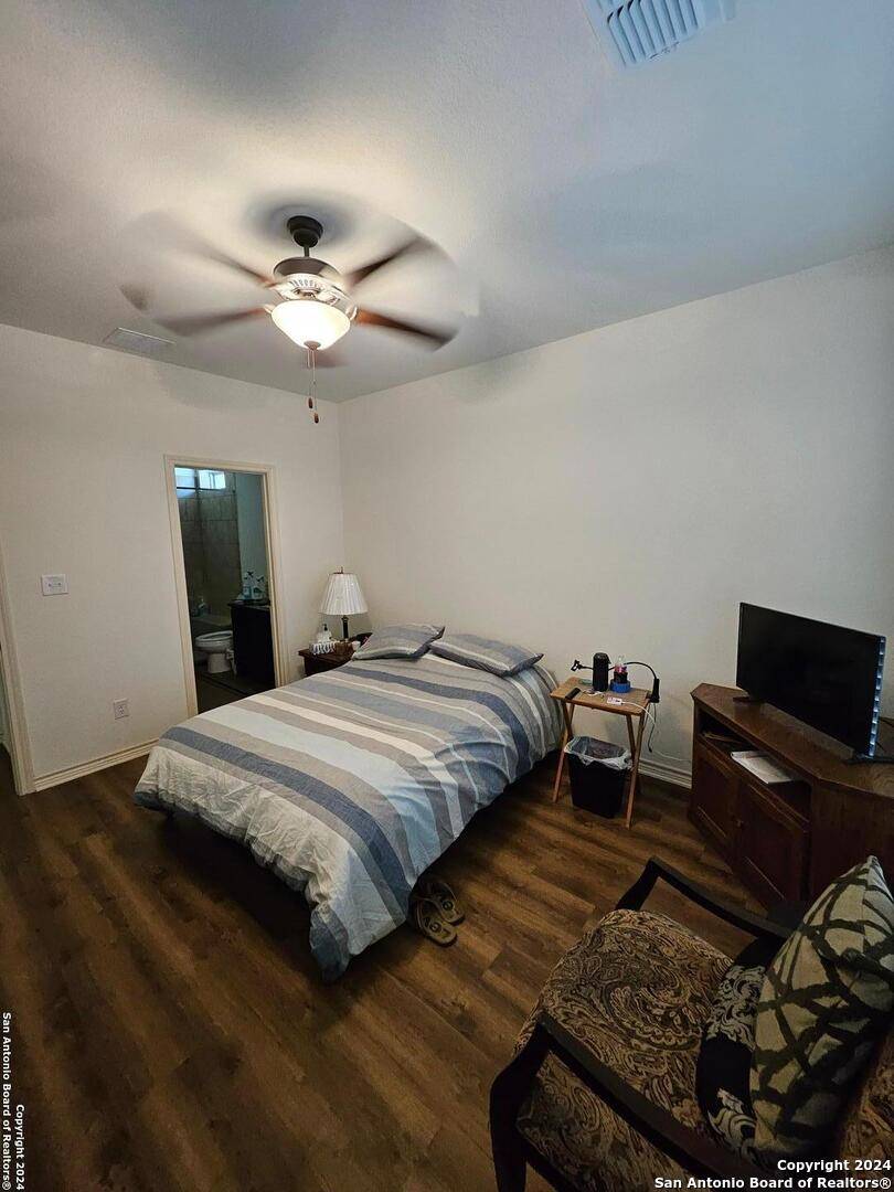 Canyon Lake, TX 78133,1580 BLUERIDGE DR