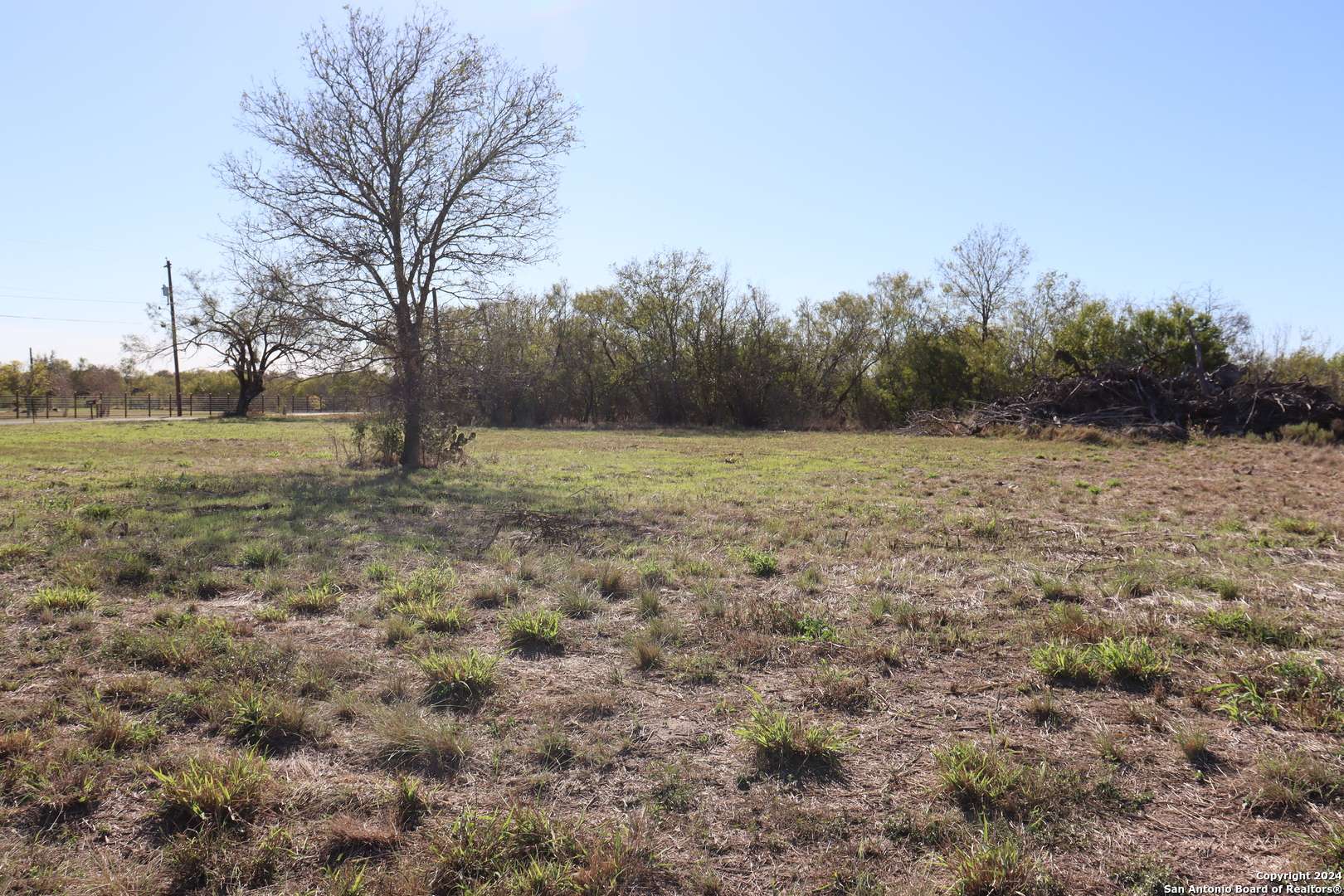 St Hedwig, TX 78152,15691 GABLE RD