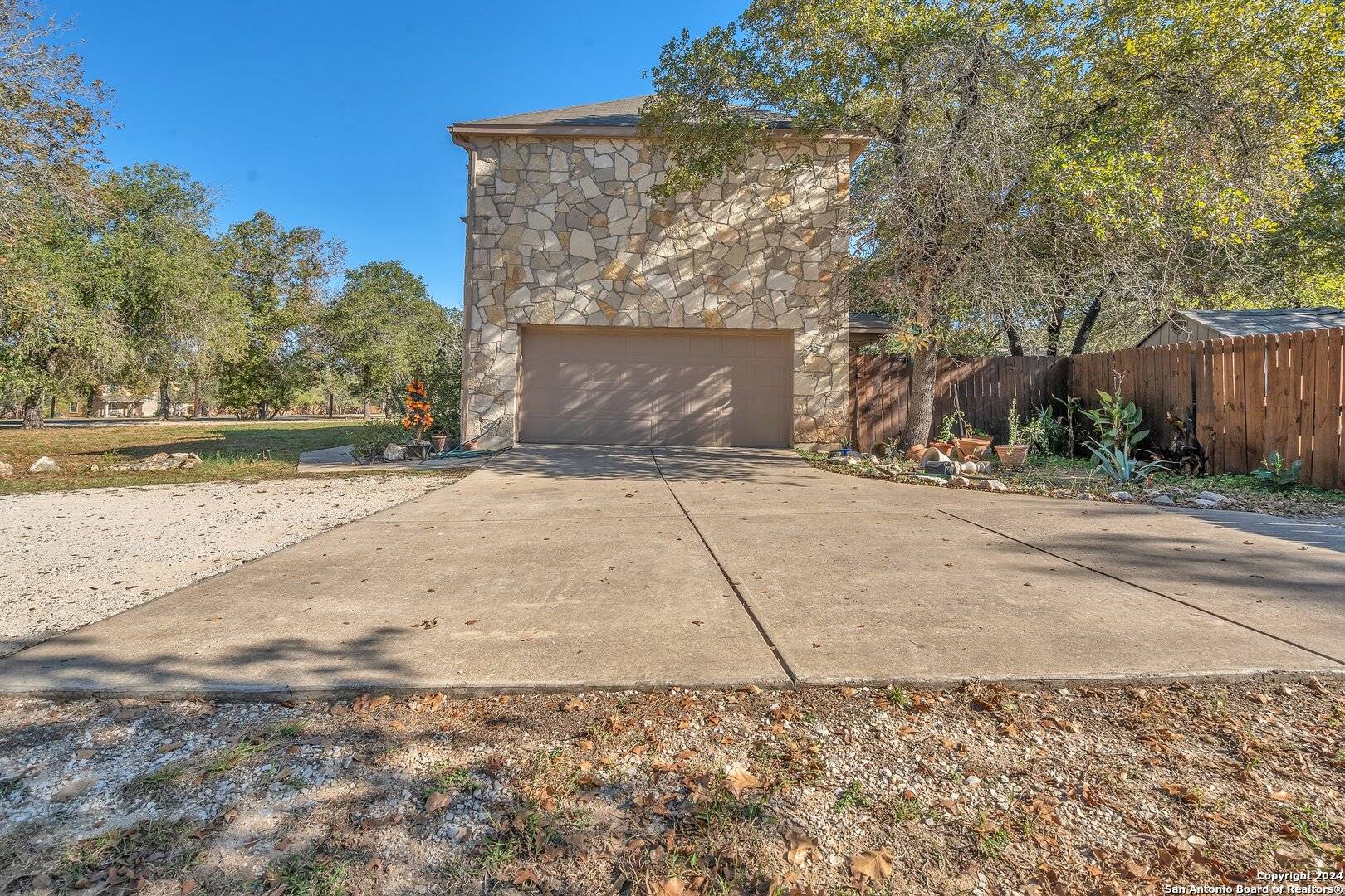 Von Ormy, TX 78073,5222 SAVANNAH WAY