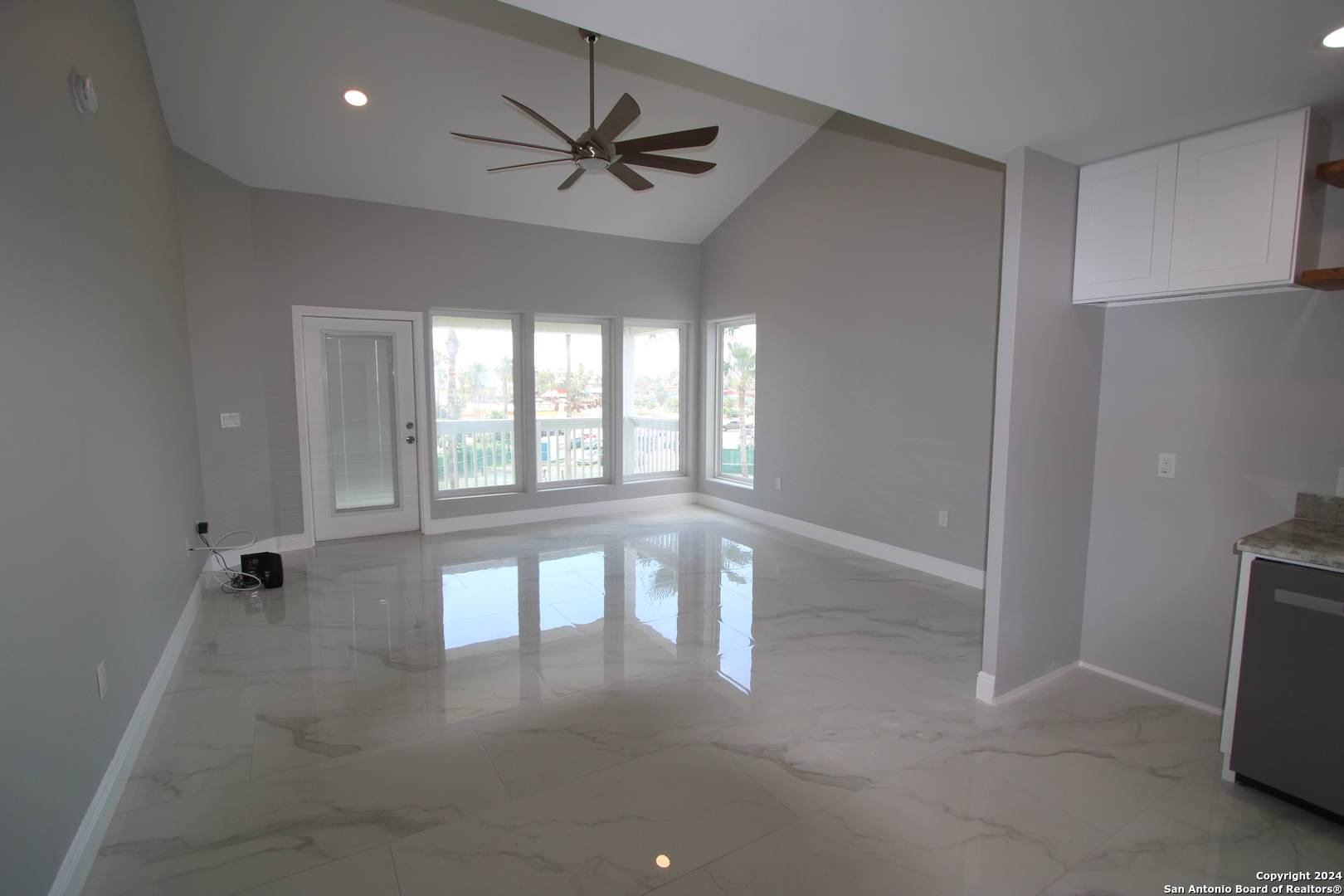 South Padre Island, TX 78597,900 Padre Blvd UNIT 307
