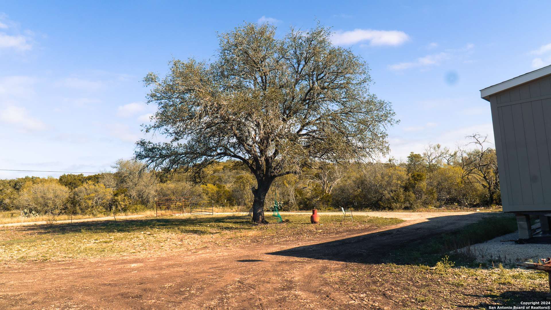 Sabinal, TX 78881,1062 private road 3320