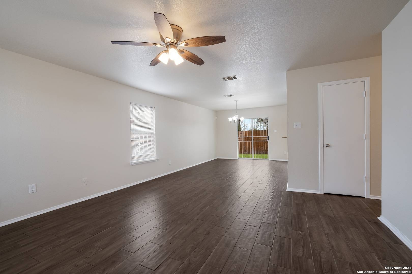 San Antonio, TX 78223,9007 Mission Pass