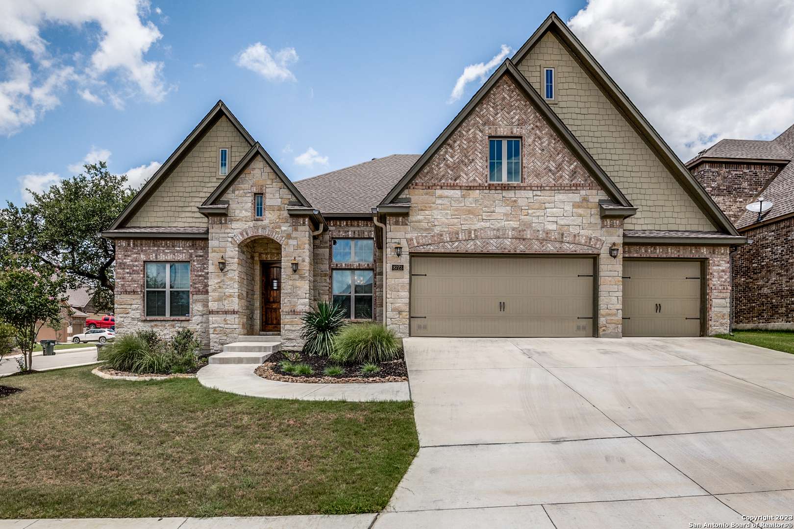 Boerne, TX 78015,8723 Versant Bluff