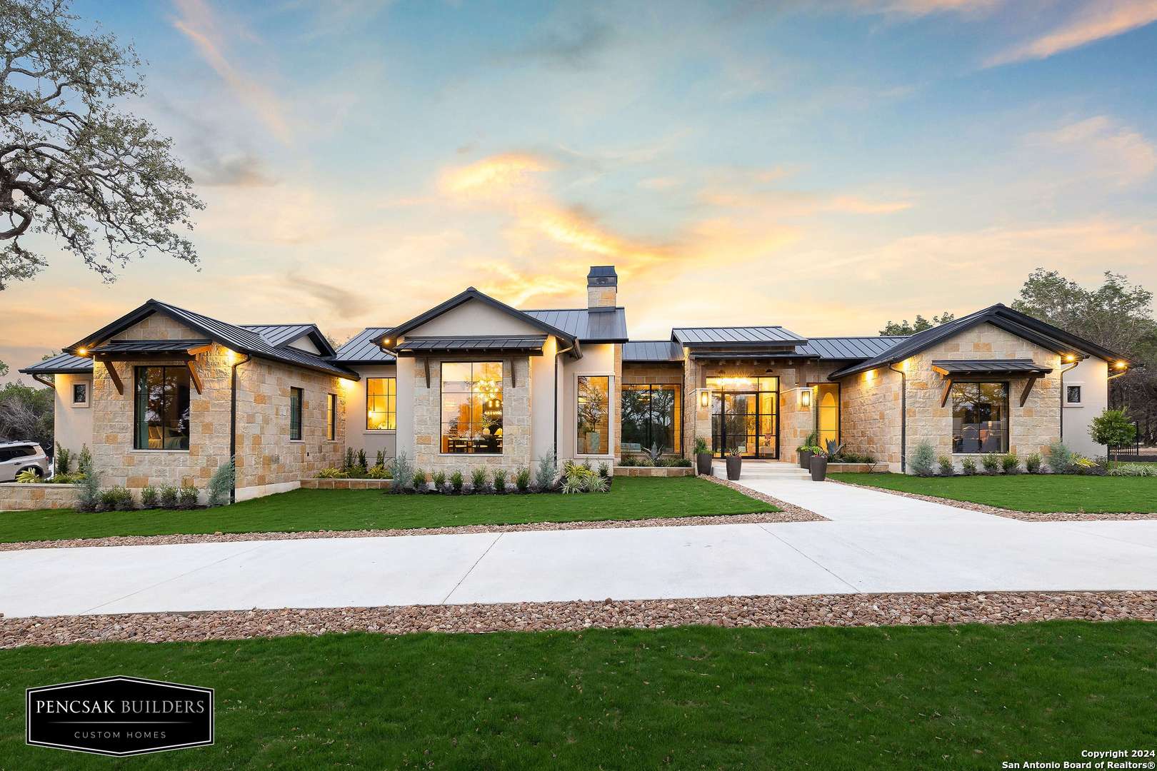 San Antonio, TX 78266,8183 Blue Oak Way