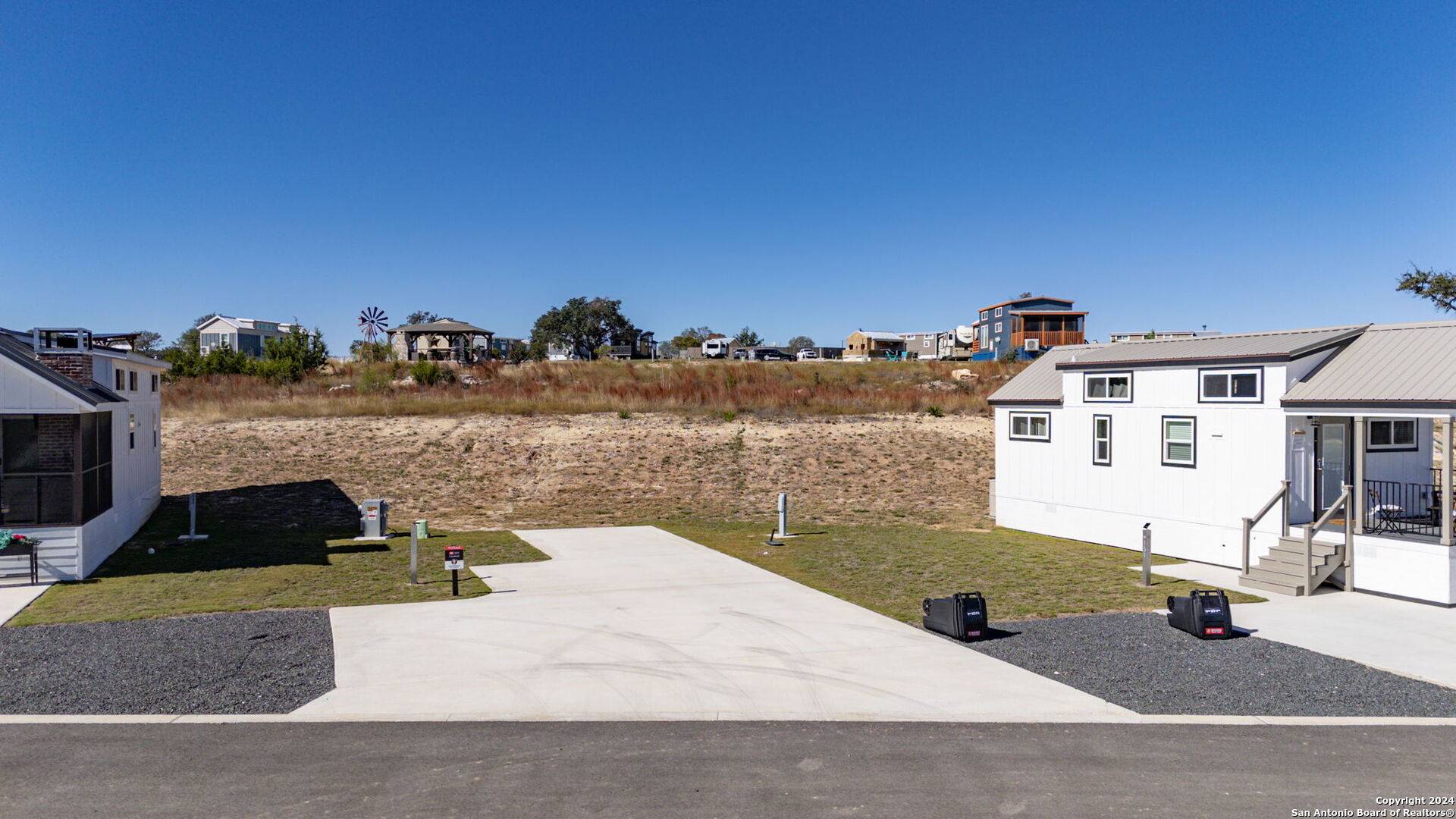 Fredericksburg, TX 78624,5386 Ranch Road 1376 #152