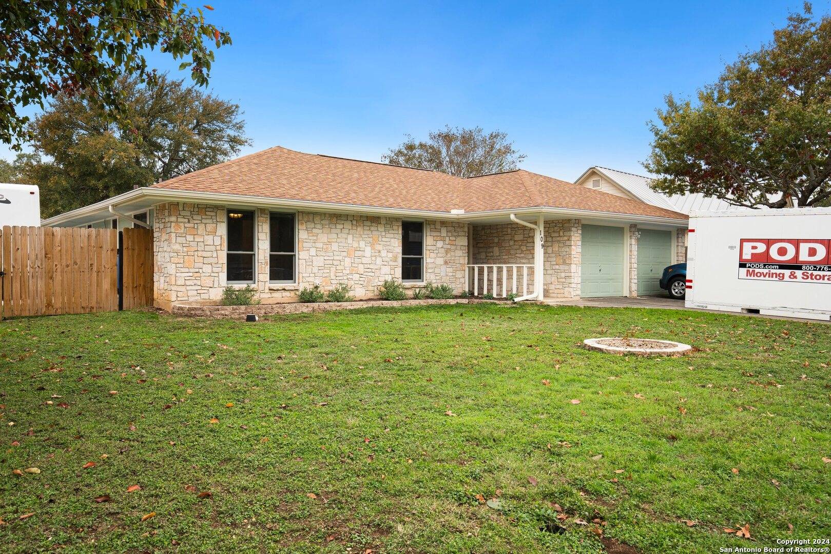 Boerne, TX 78006-2951,109 LEHMANN ST