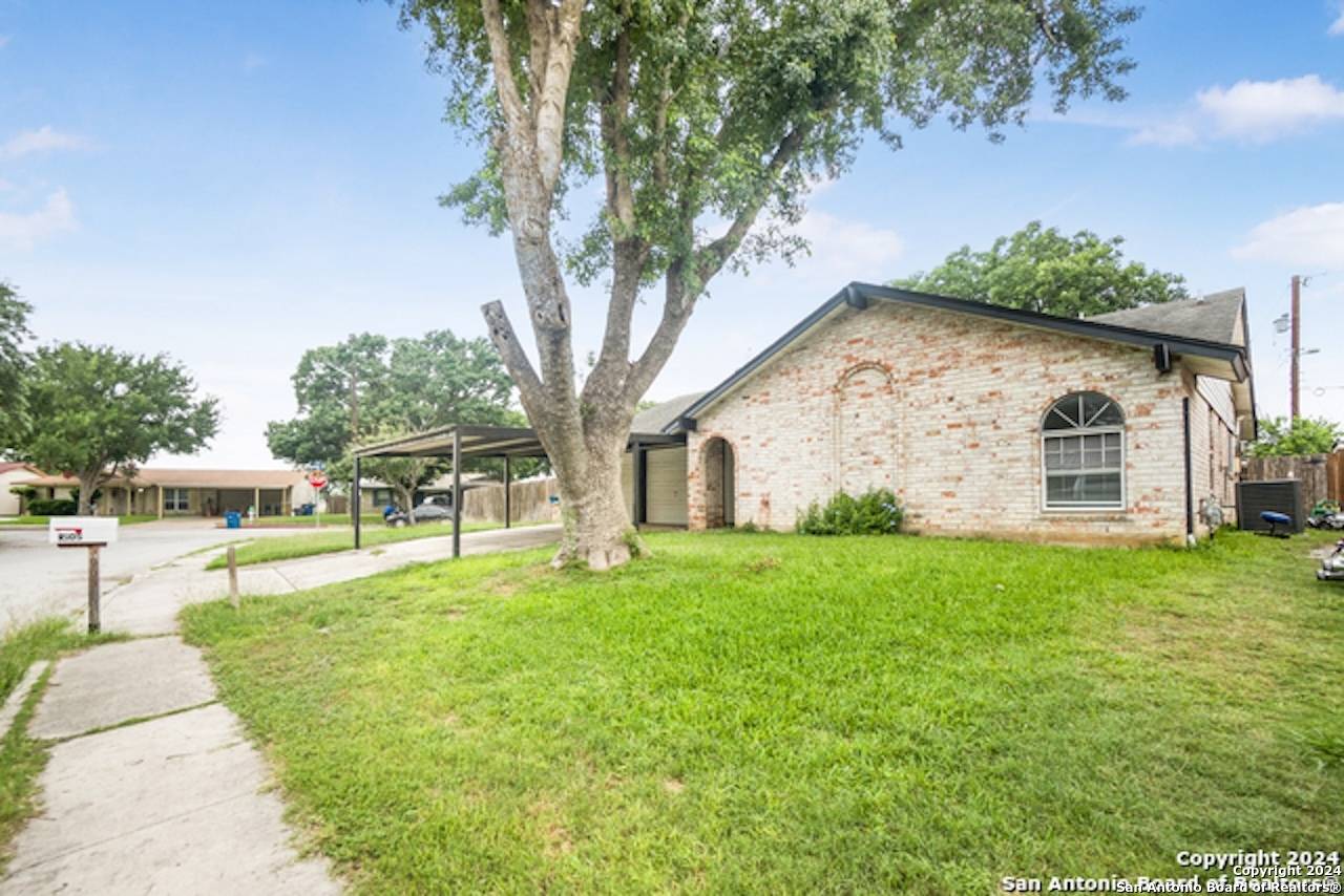 Kirby, TX 78219-1350,5003 STARFIRE ST