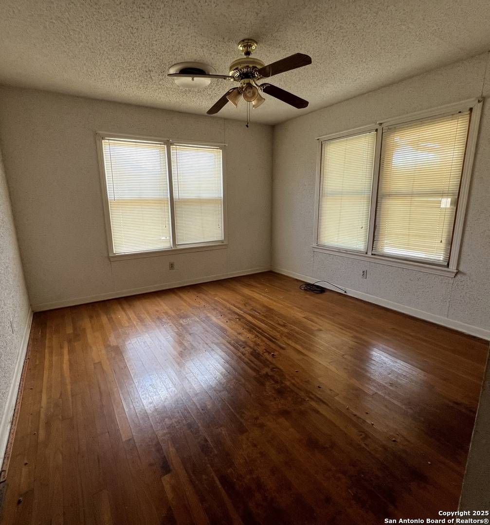 New Braunfels, TX 78130-7863,182 PERRYMAN ST