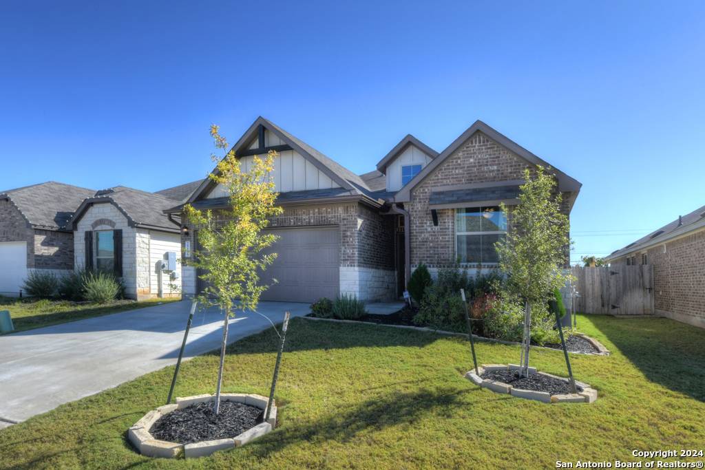 New Braunfels, TX 78130,2256 BLUESTEM BEND