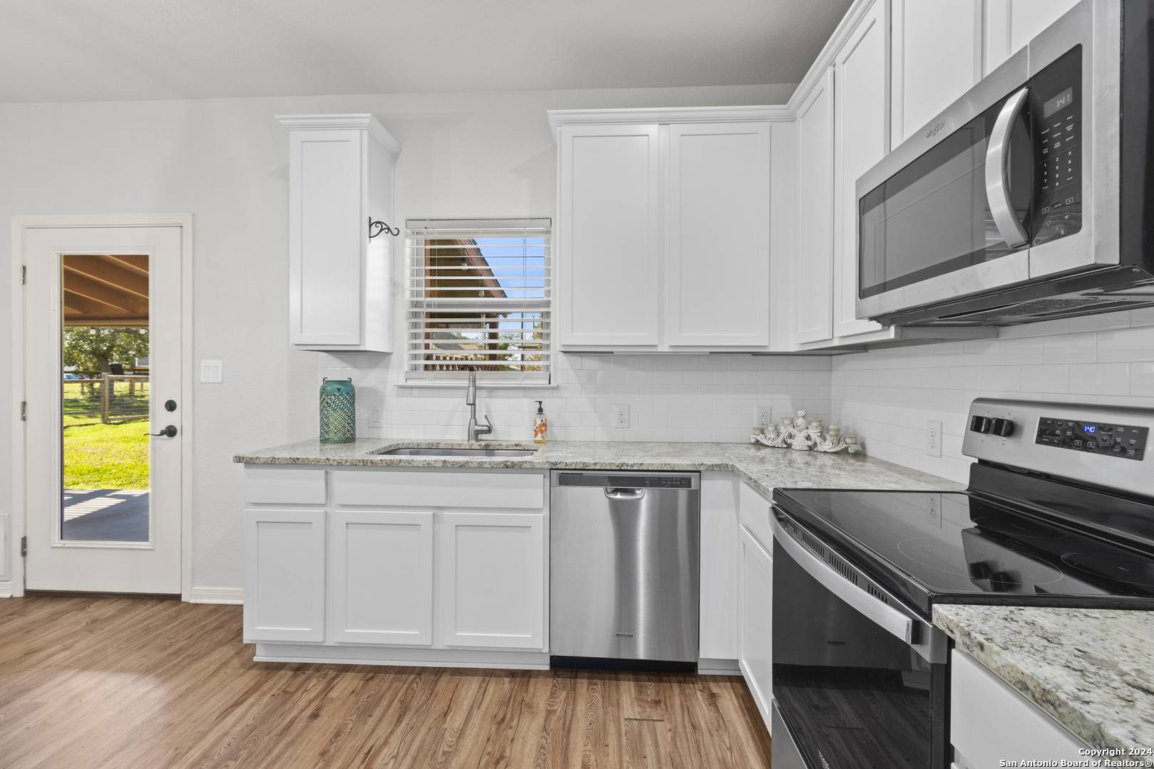 Spring Branch, TX 78070-5571,1896 Tanglewood Trl