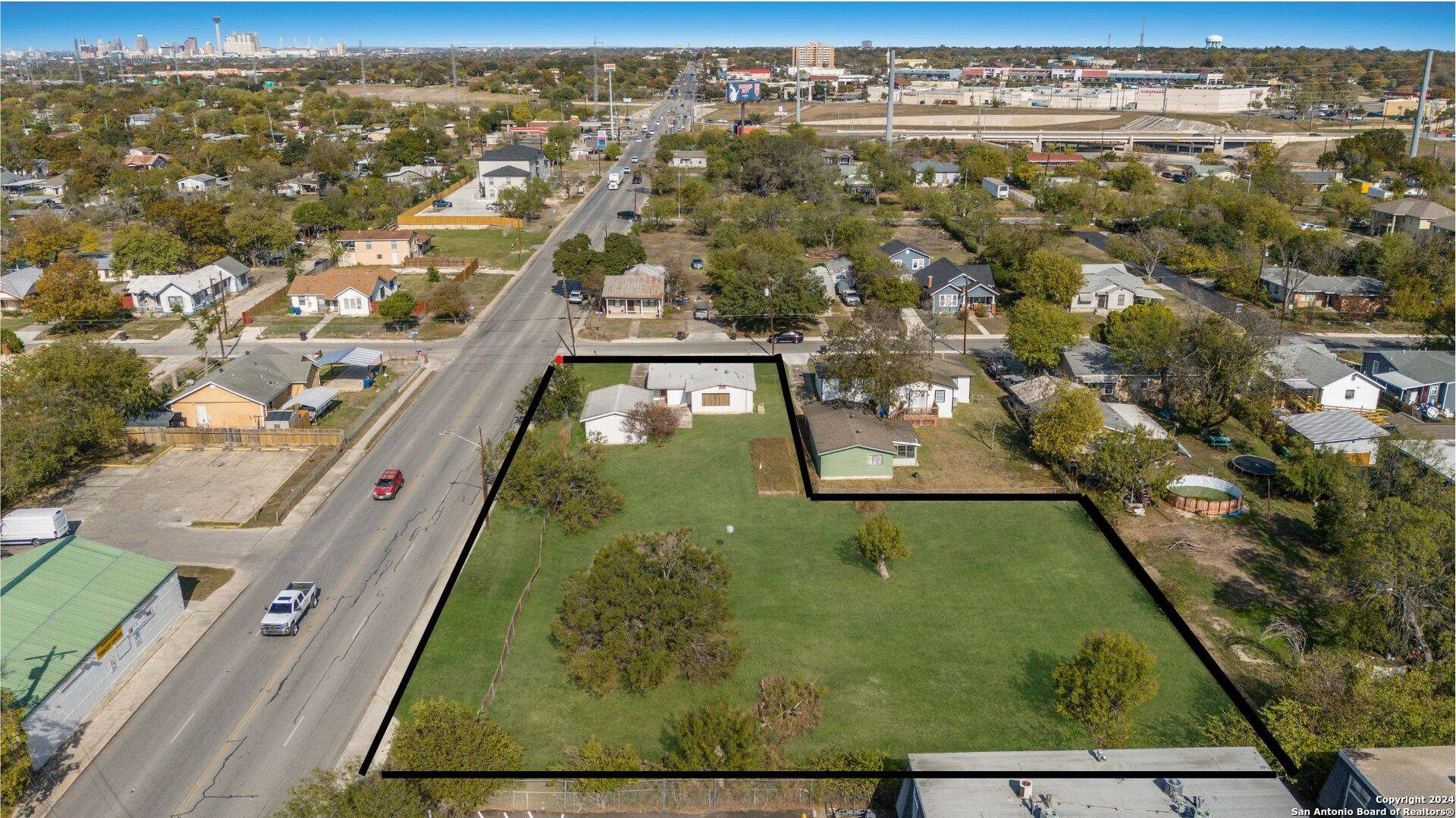 San Antonio, TX 78223-2179,218 Betty Jean St