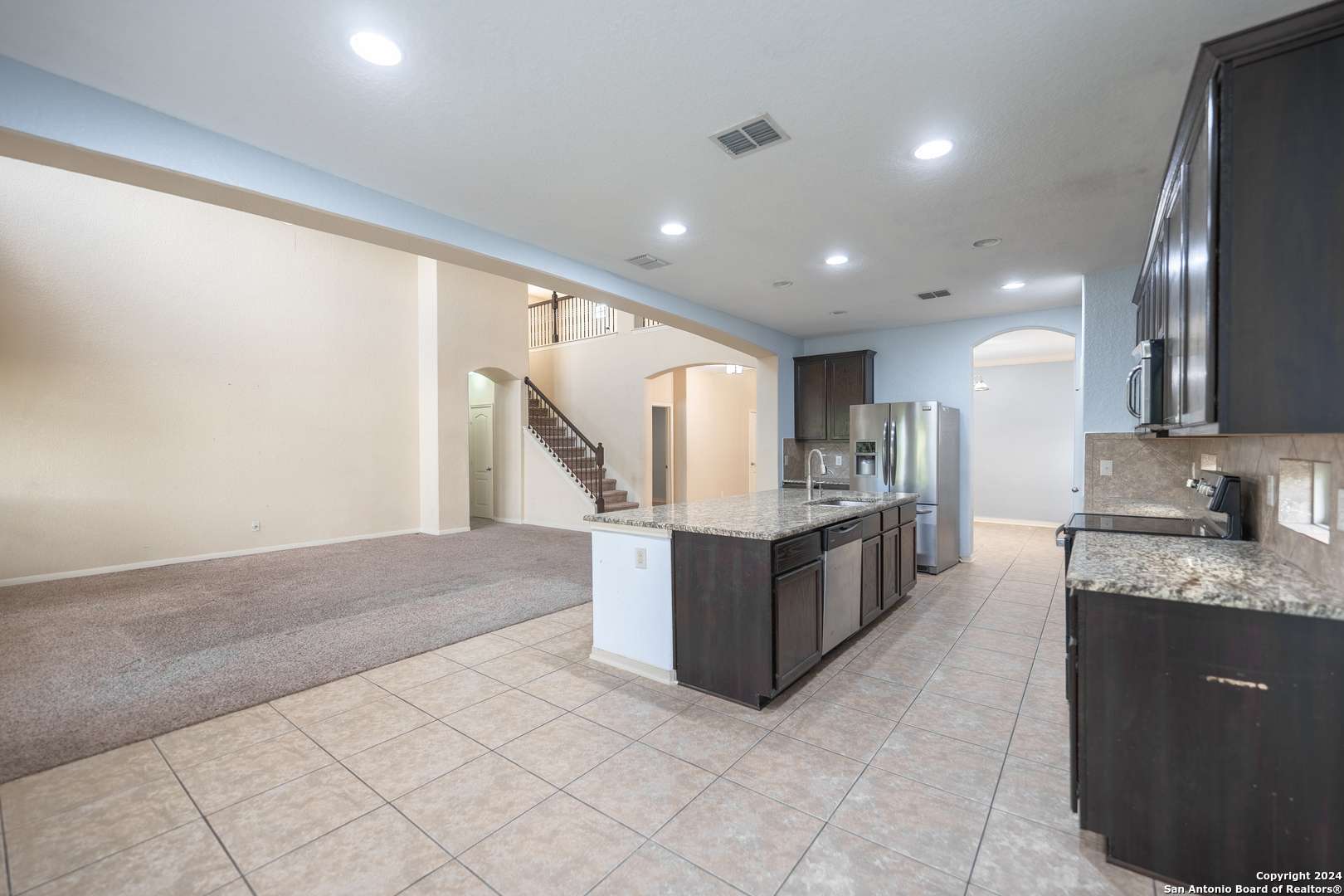 Schertz, TX 78108,3125 CAMERON RIVER