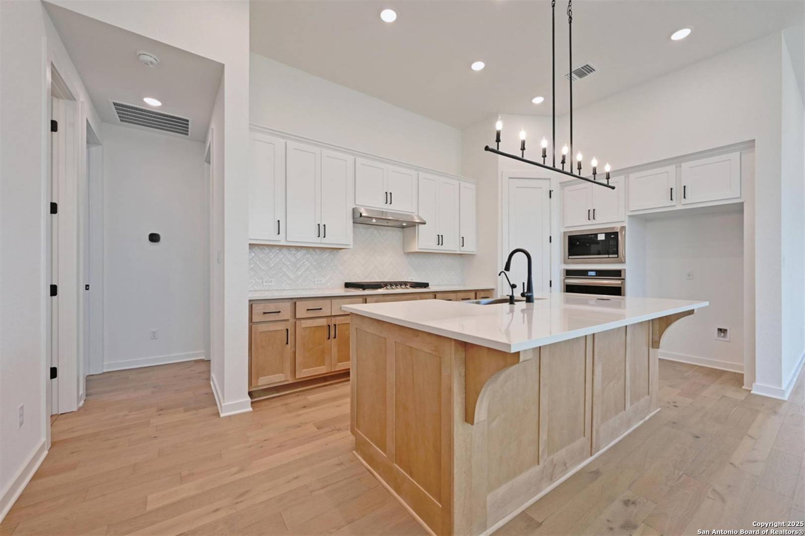 San Marcos, TX 78666,209 Teakmill Trail
