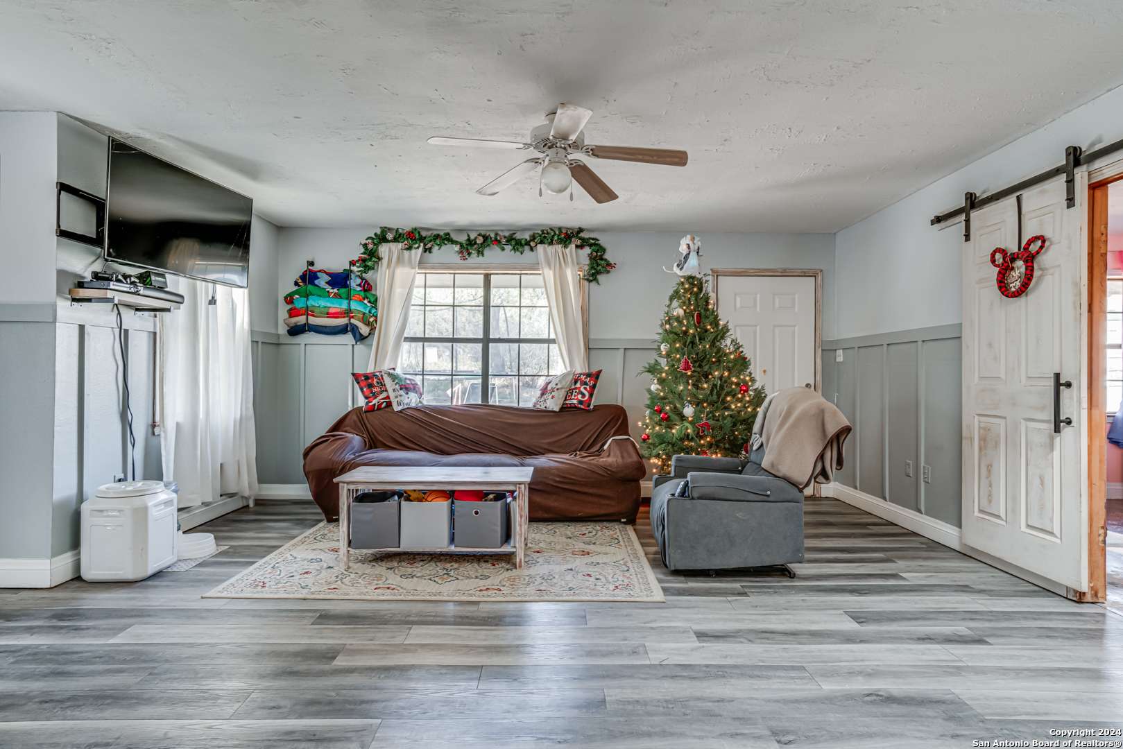 Bandera, TX 78003,434 SPUR DR