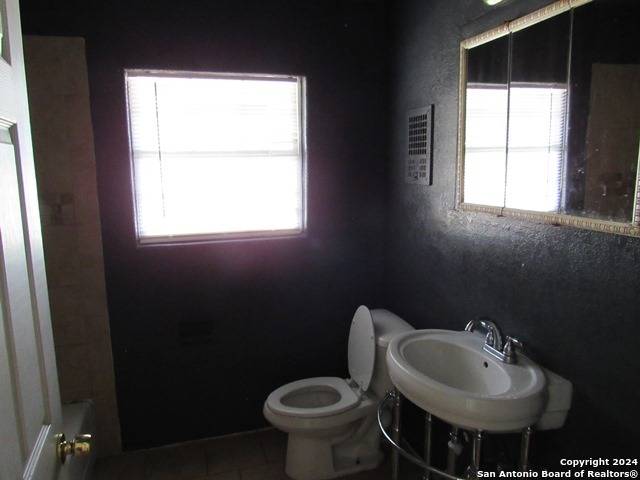 San Antonio, TX 78223-2446,326 COLGLAZIER AVE