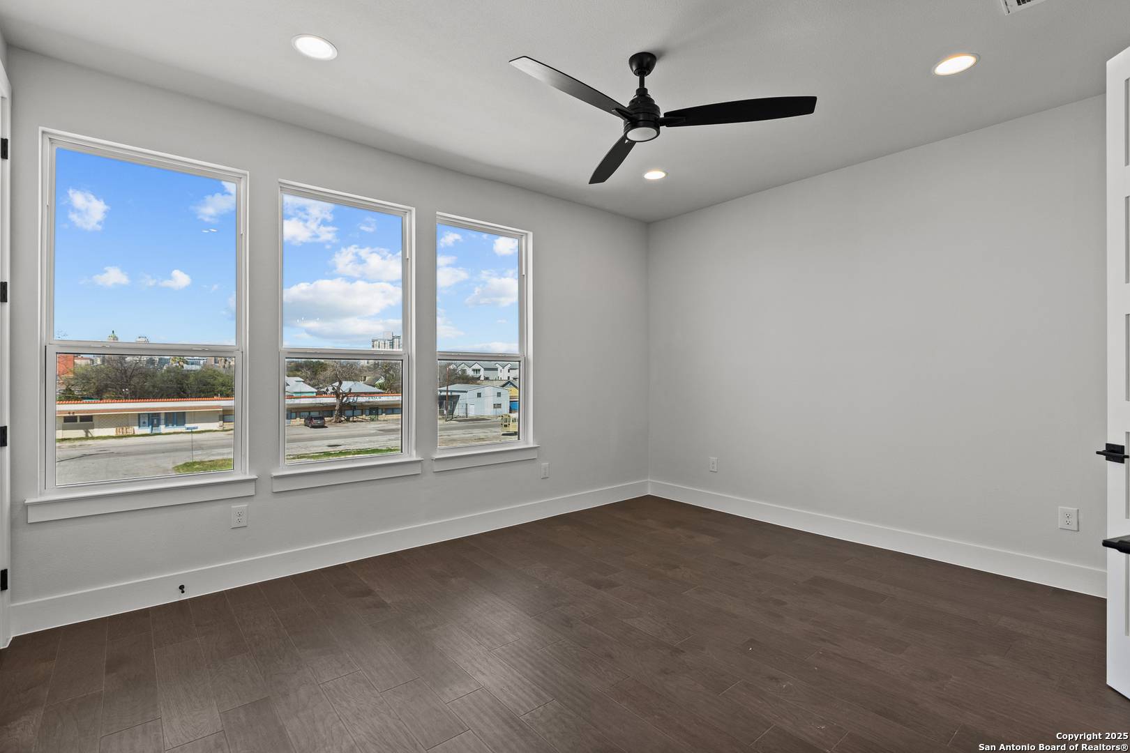 San Antonio, TX 78210,134 Playmoor St