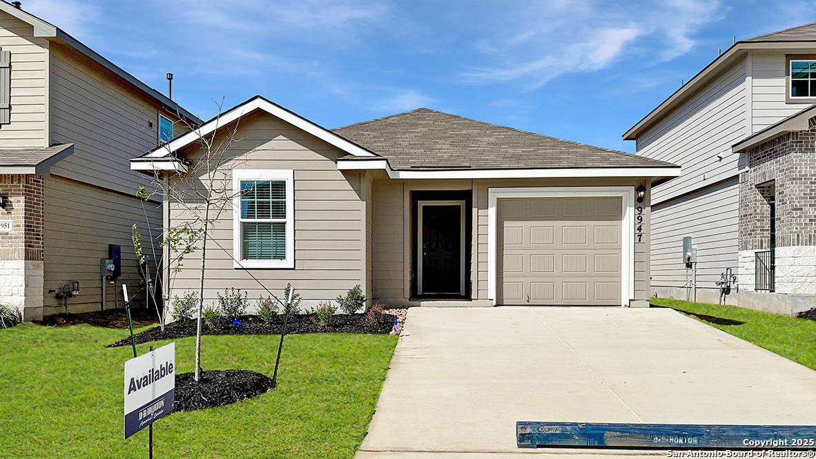 San Antonio, TX 78214,9947 Auger Run