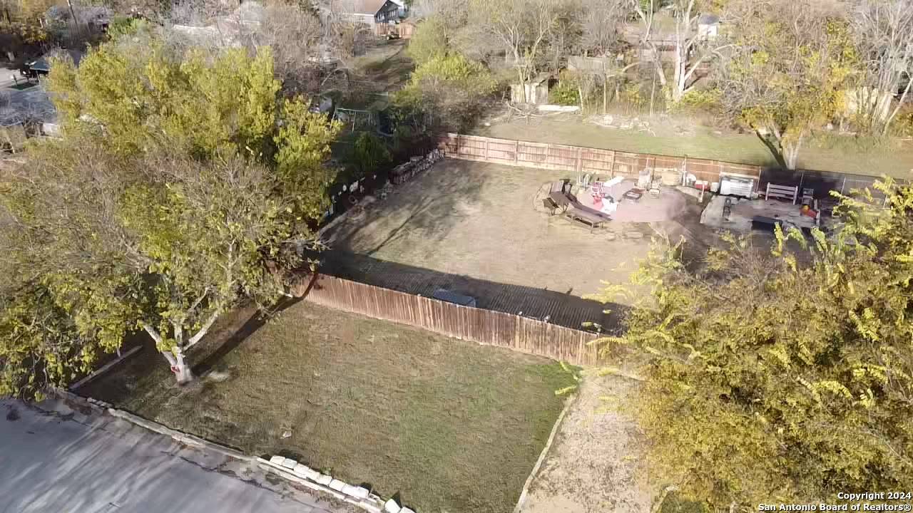 New Braunfels, TX 78130,355 Plum Ave