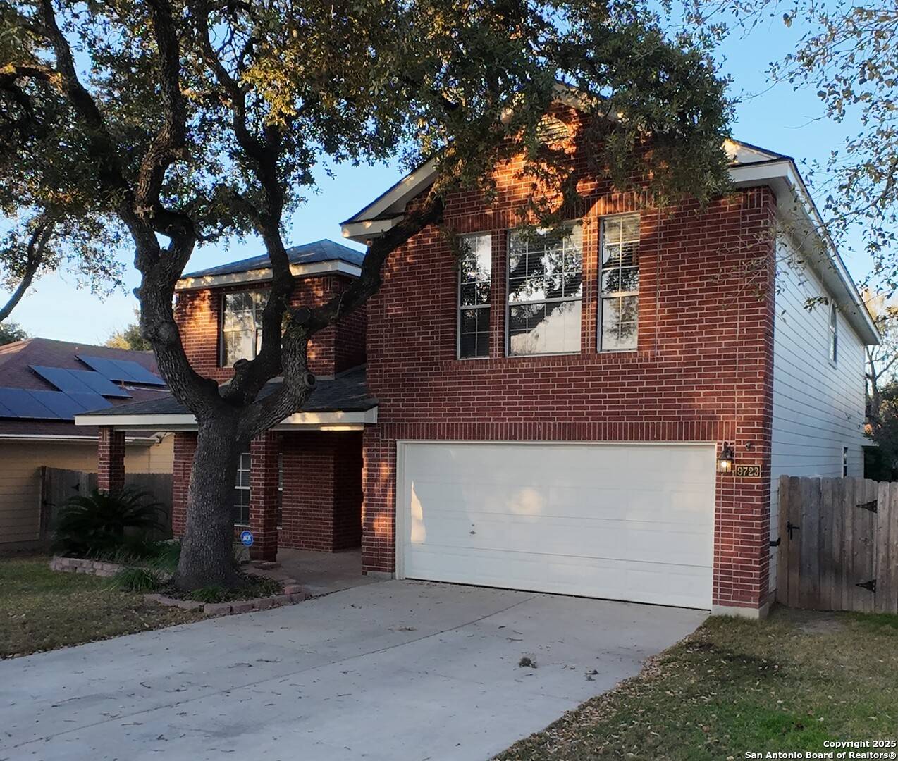 Helotes, TX 78023,9723 DAHLIA