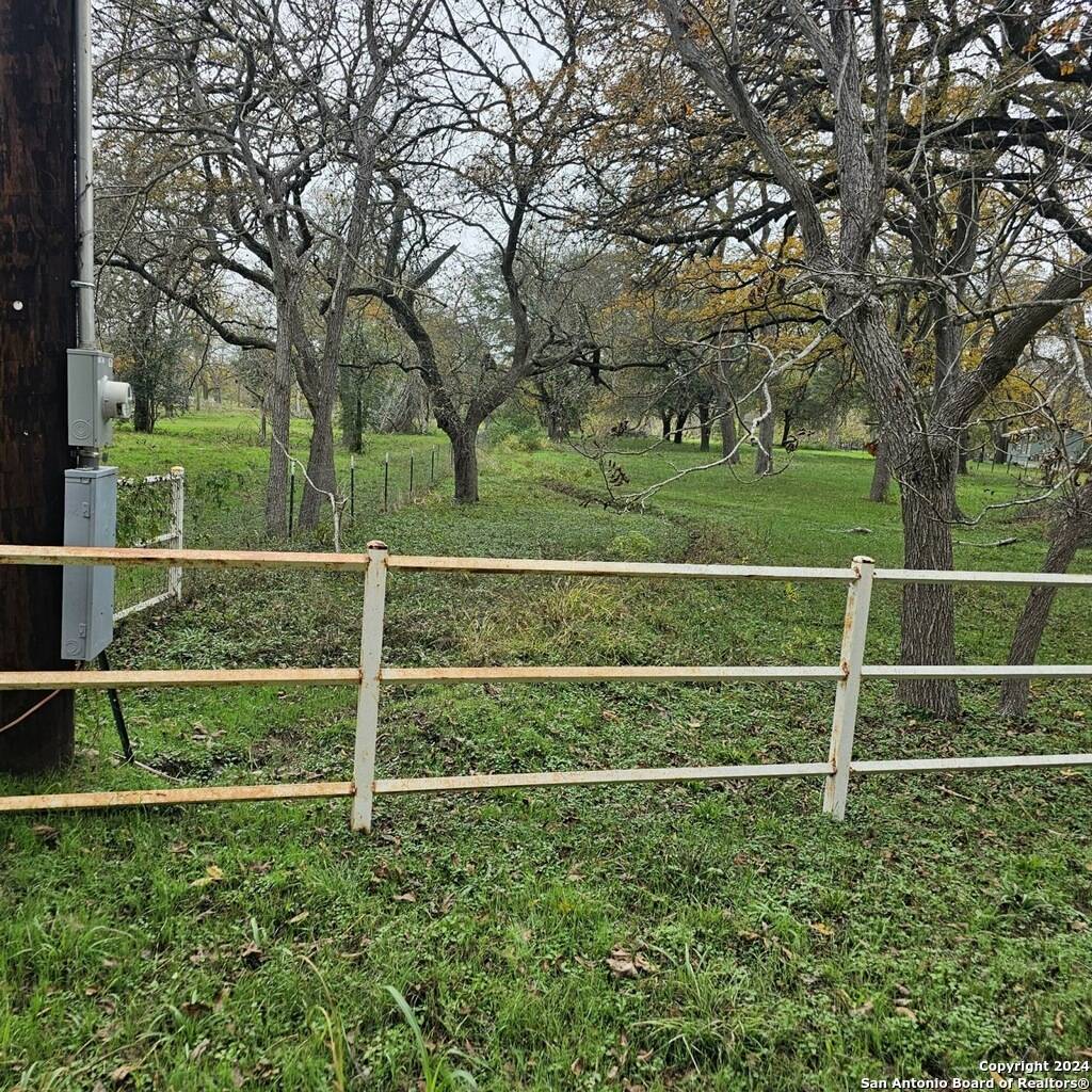 Seguin, TX 78155,120 ANTELOPE LN
