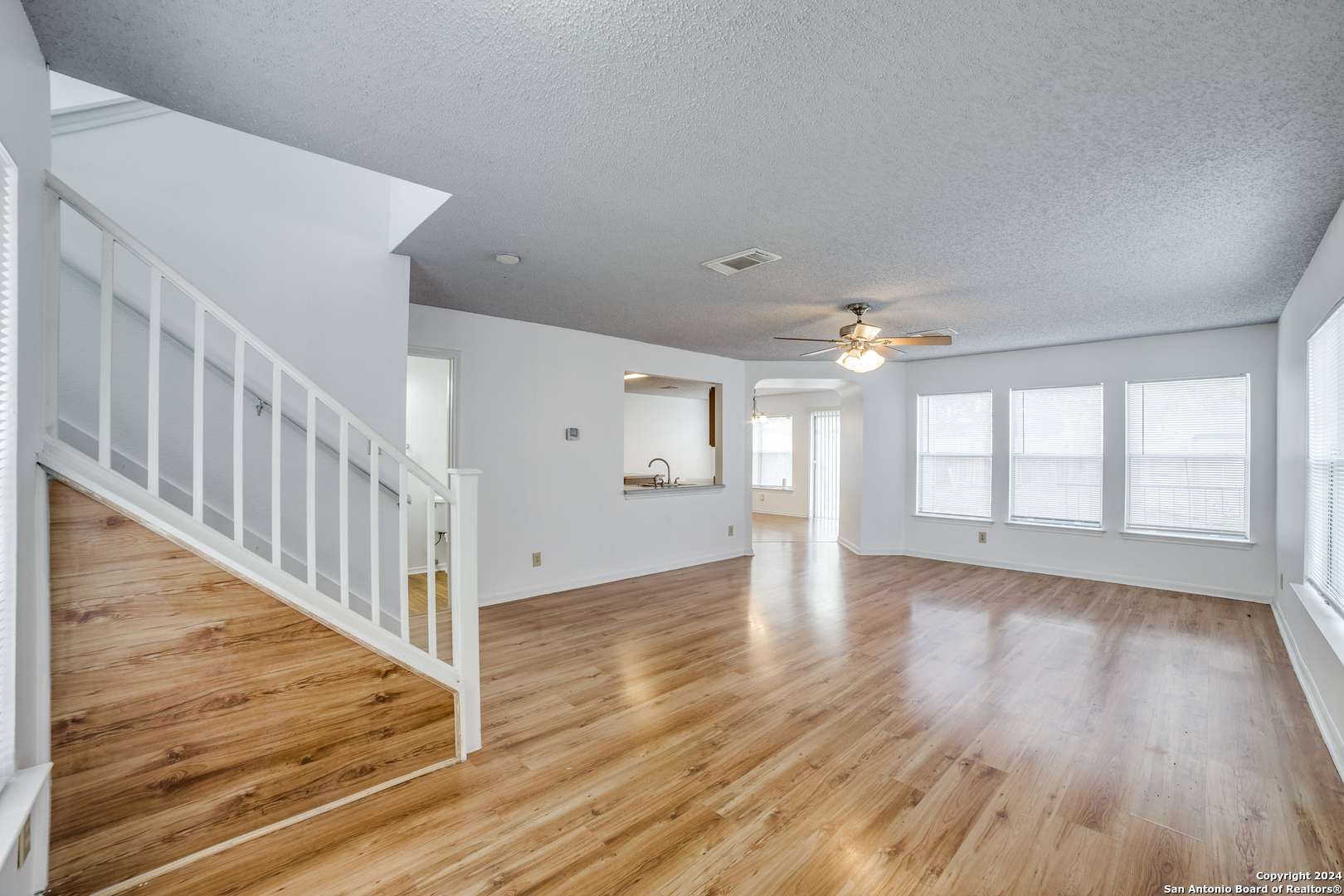 San Antonio, TX 78239-1810,9446 FULWOOD TRL