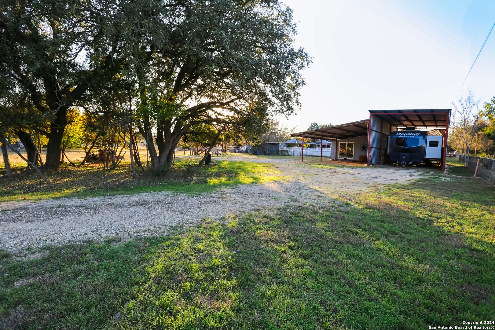 Pipe Creek, TX 78063,131 MILLS LANE