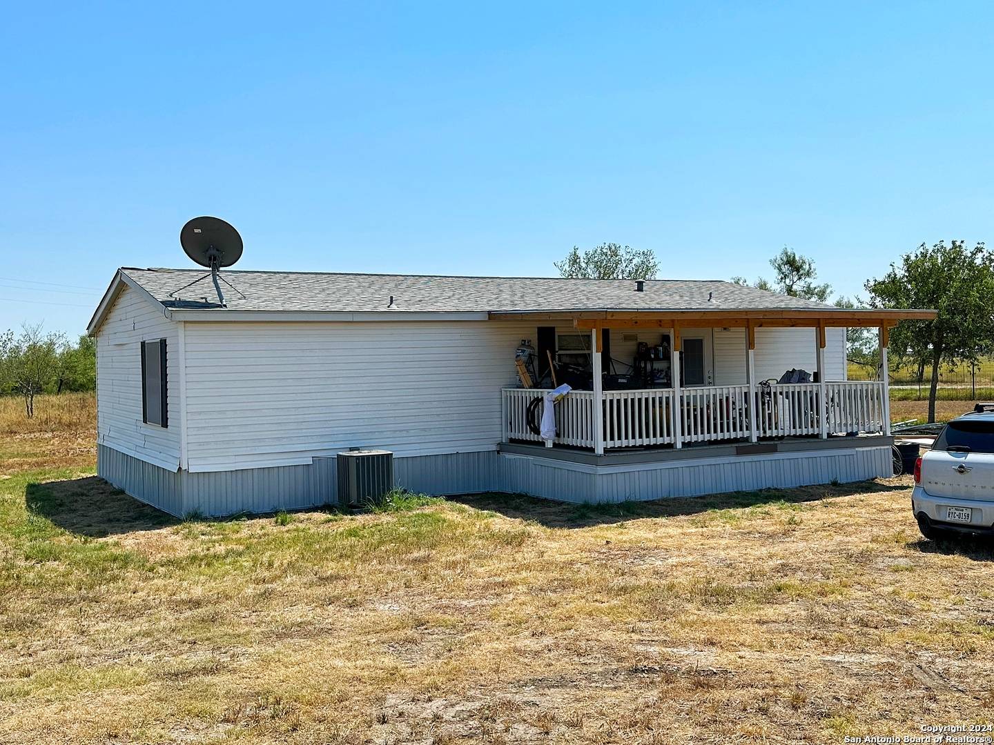 Dhanis, TX 78850,159 Private Road 322