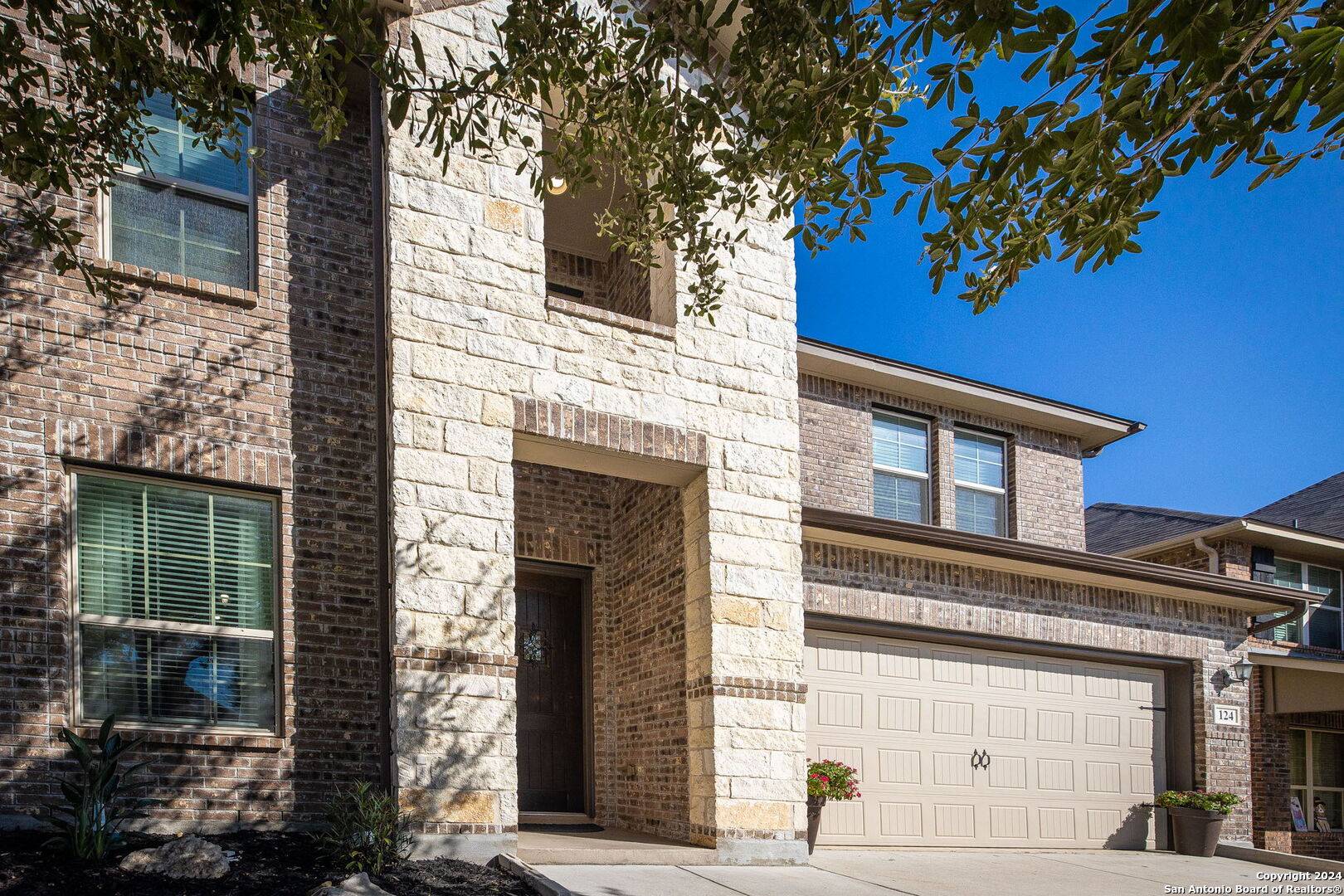 Cibolo, TX 78108,124 TRANQUIL VIEW