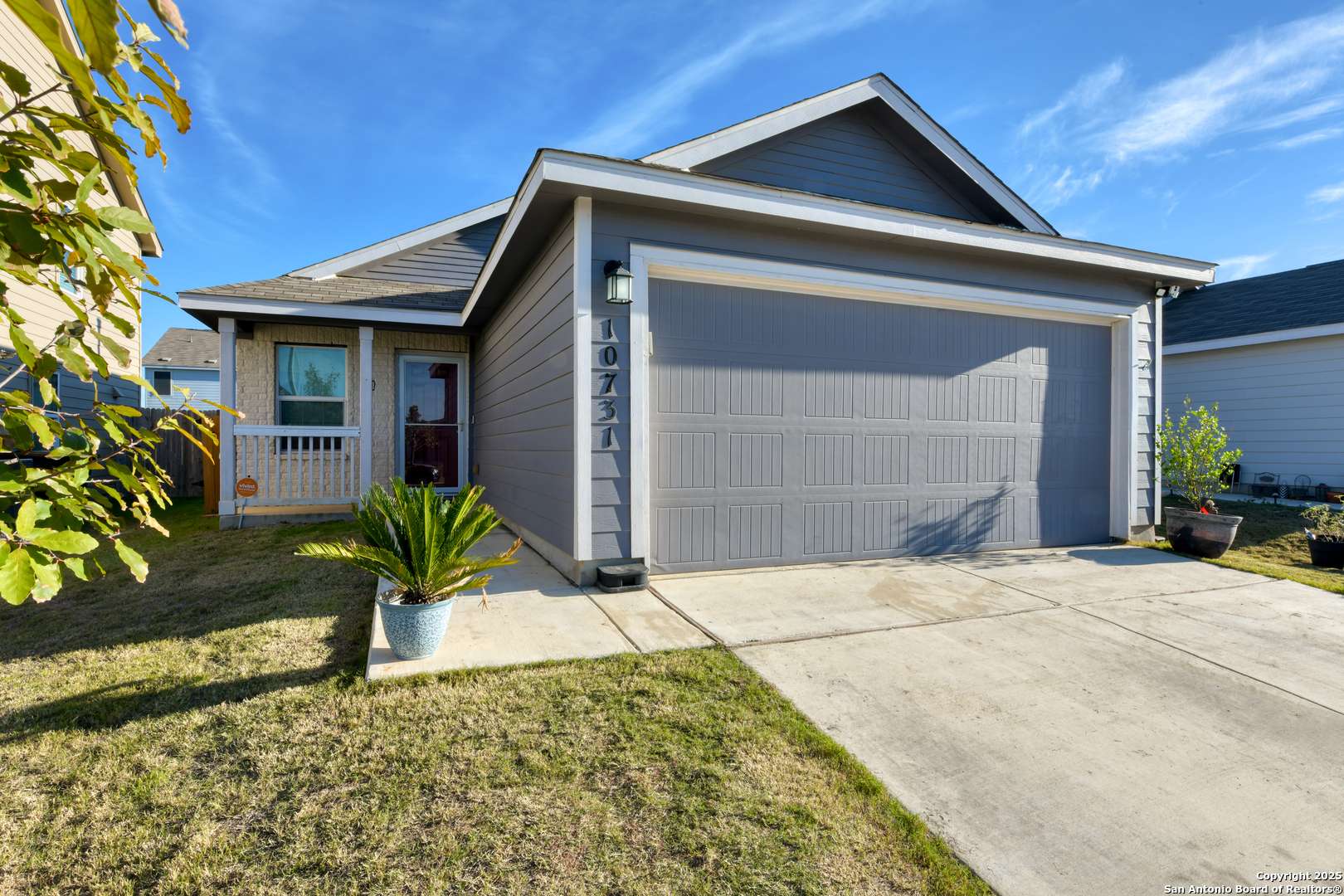 Converse, TX 78109-3875,10731 GIACCONI DR